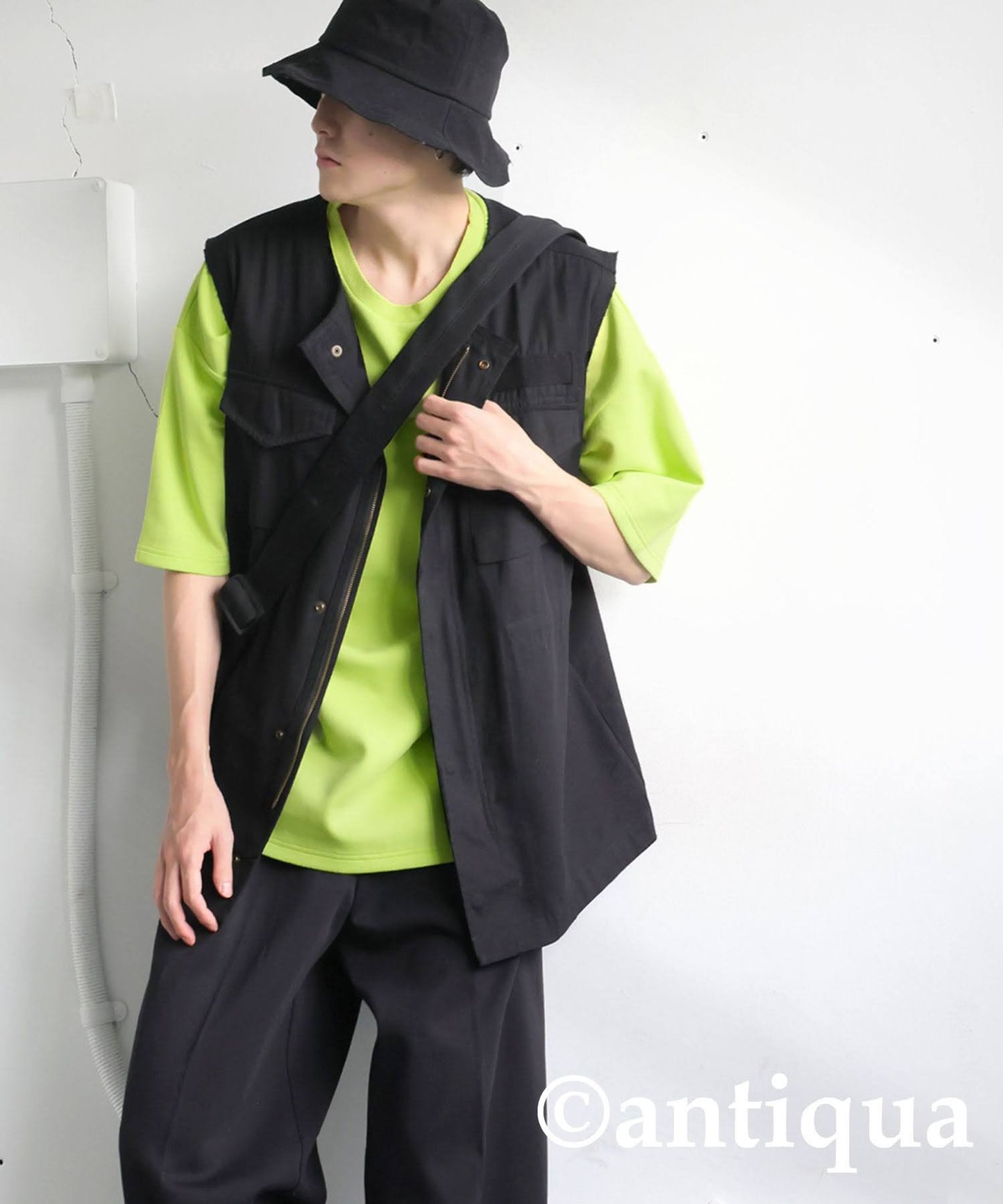 Men's Punch Short Sleeve T-Shirt