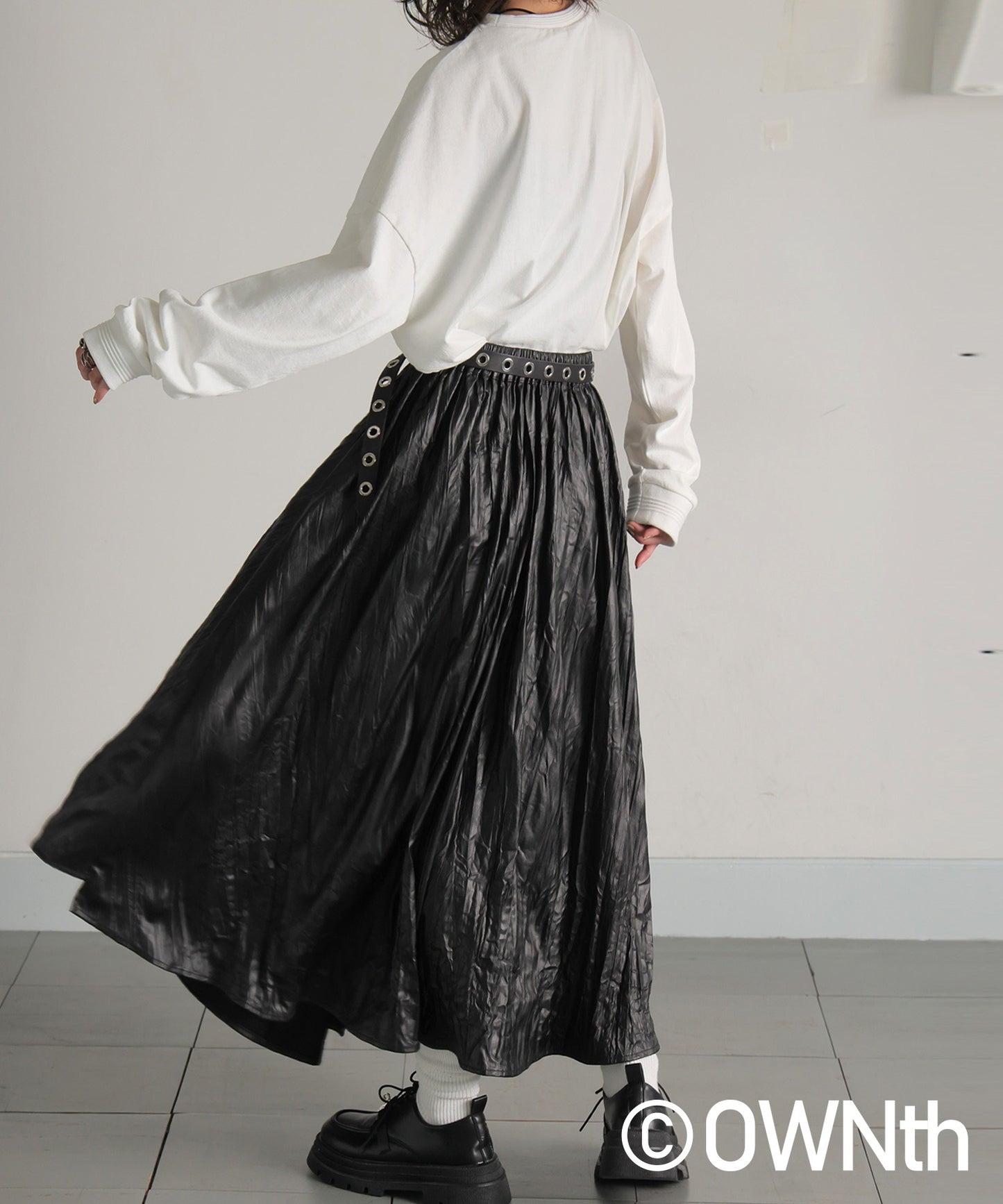 OWNth Asymmetric Tack Design Skirt Ladies