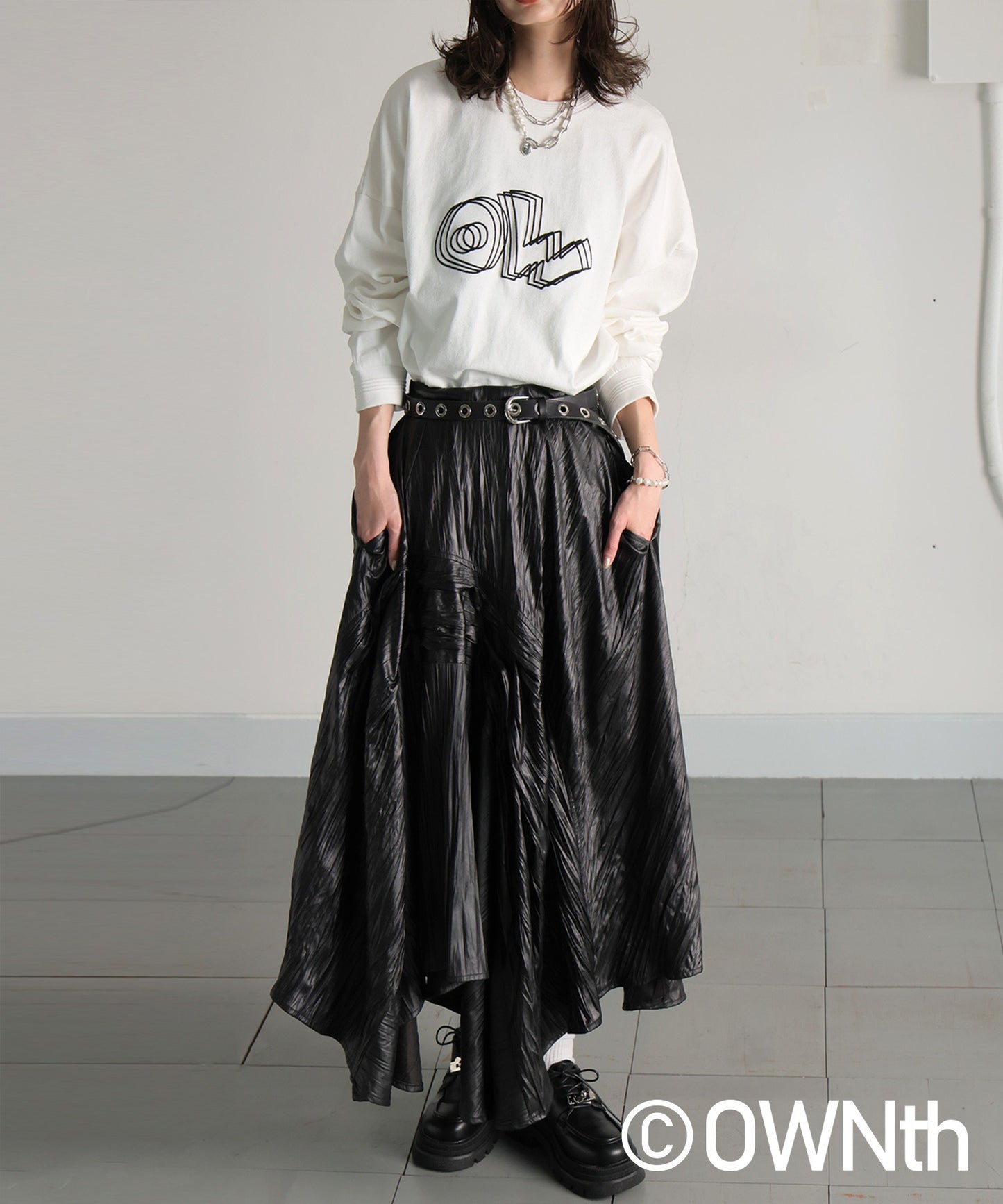 OWNth Asymmetric Tack Design Skirt Ladies