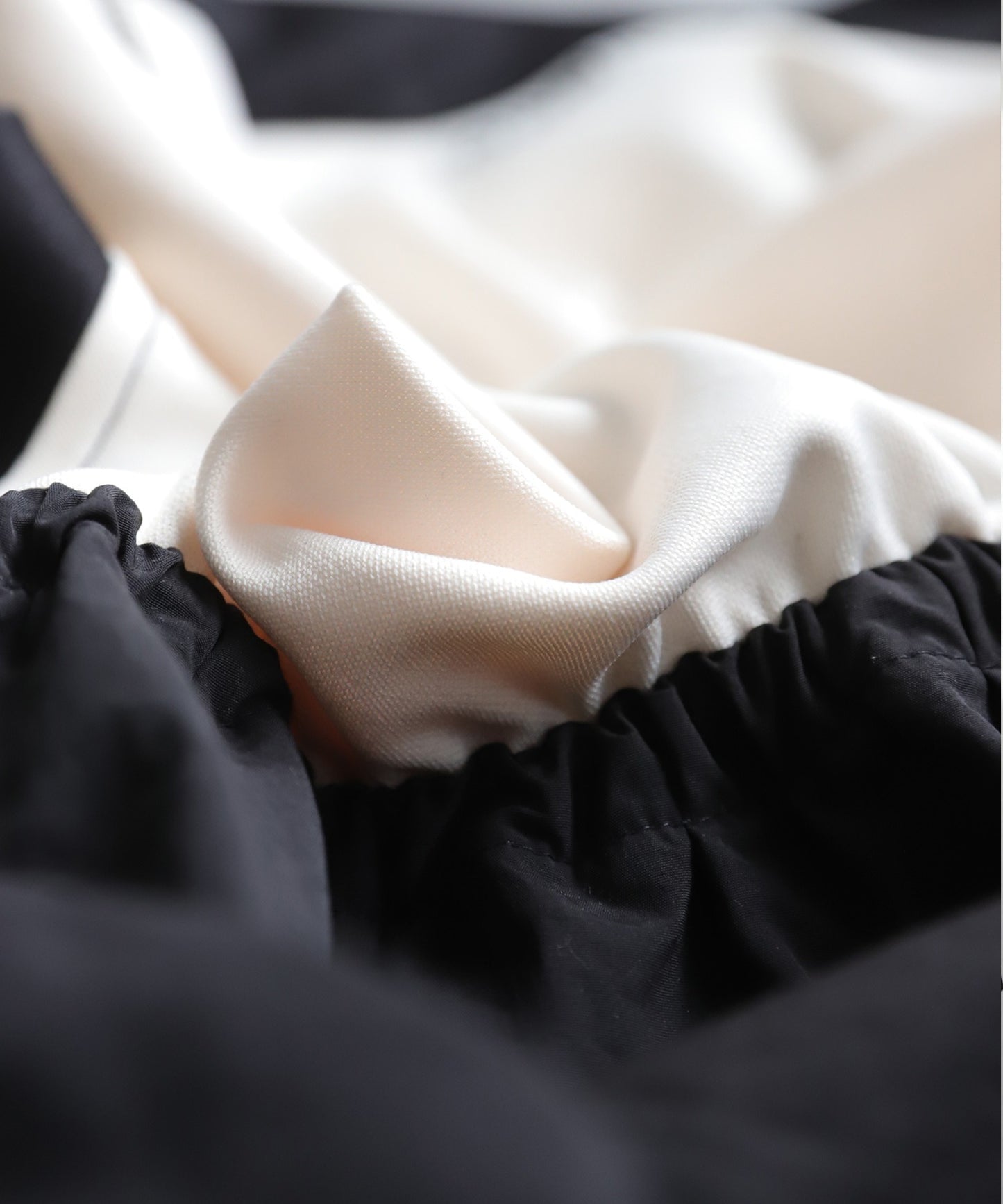 OWNth Drawstring Gathered Zip-Line Dress Ladies