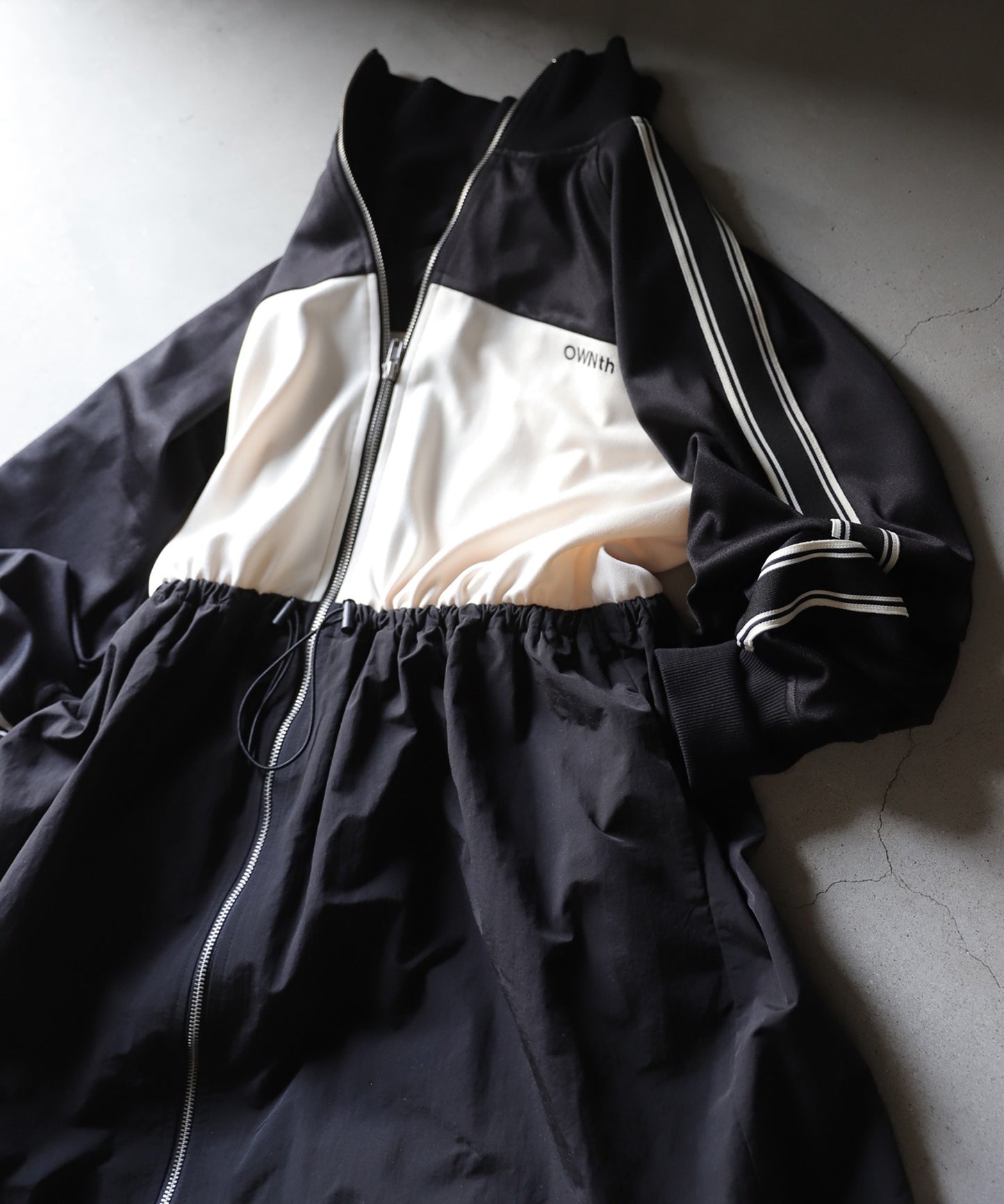 OWNth Drawstring Gathered Zip-Line Dress Ladies