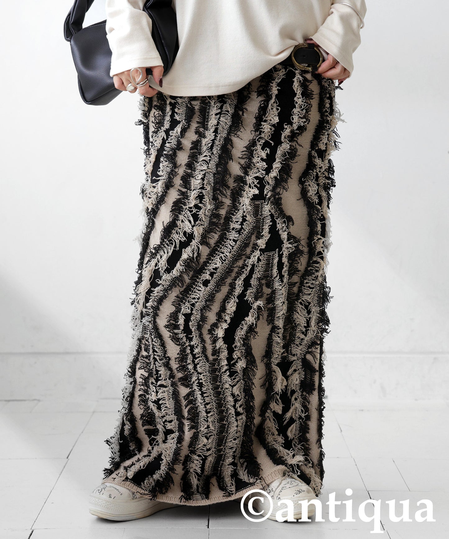 Fringe Knit Skirt Ladies