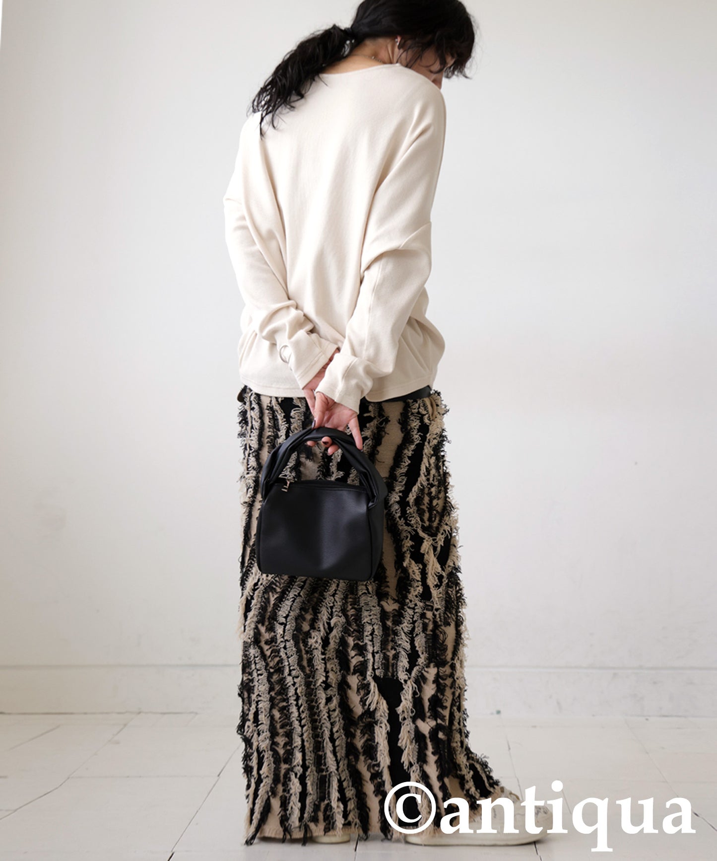 Fringe Knit Skirt Ladies