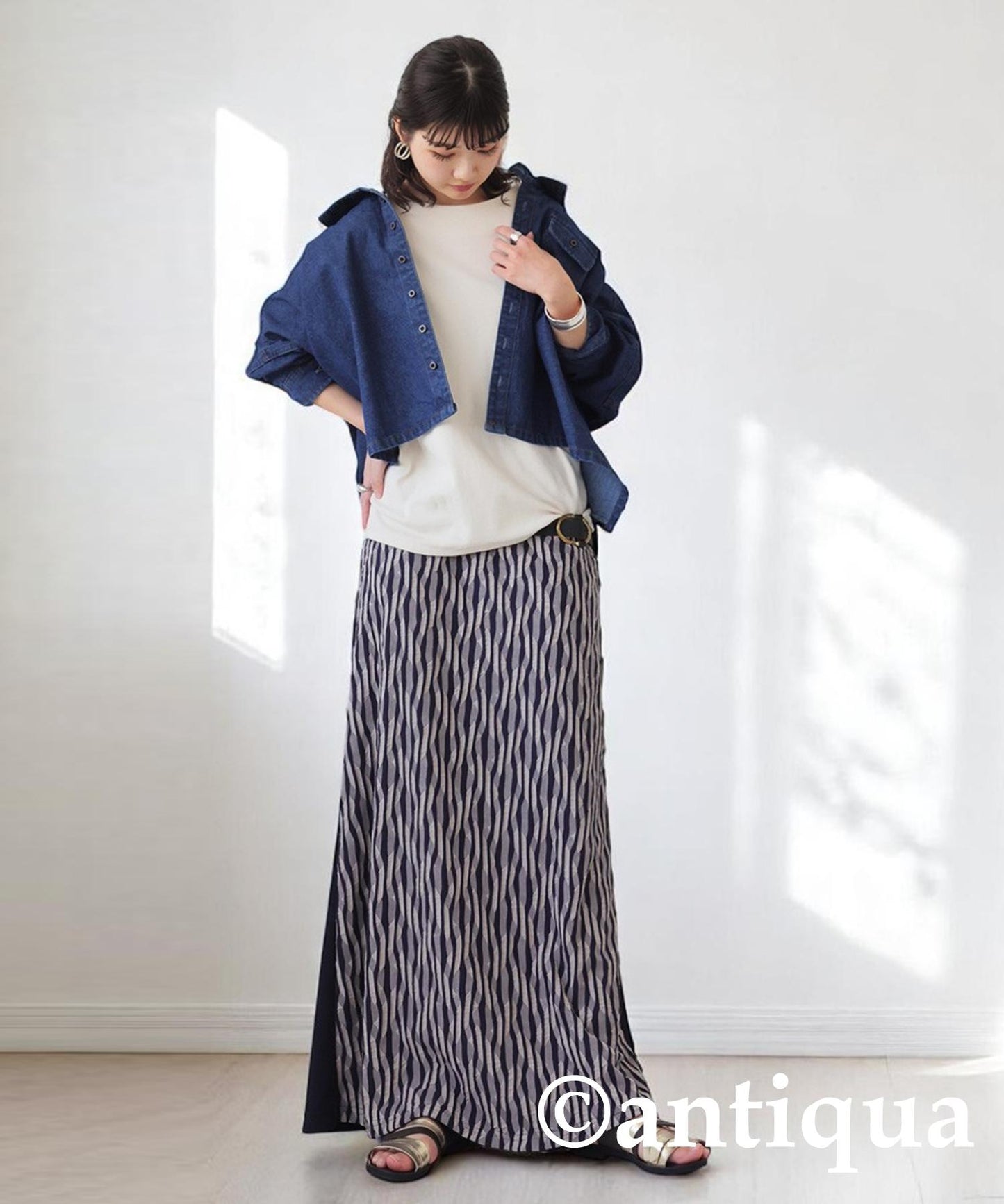 Ladies Wave Striped Skirt
