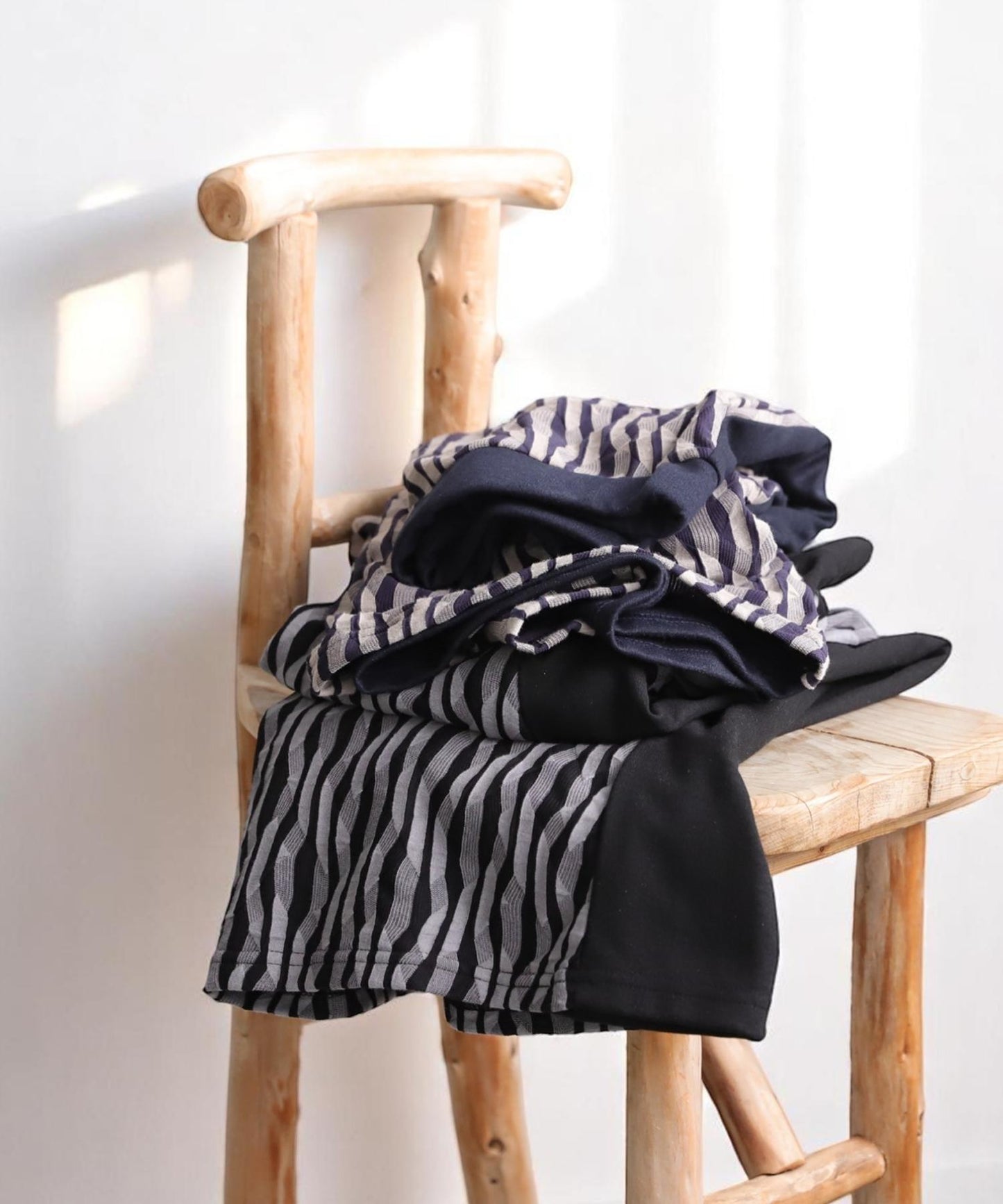 Ladies Wave Striped Skirt