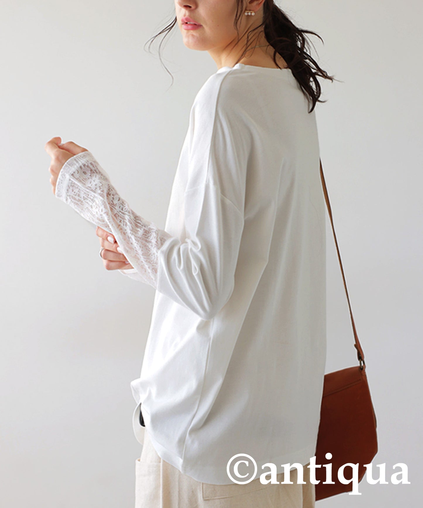 Lace Sleeve Long T-Shirt Ladies