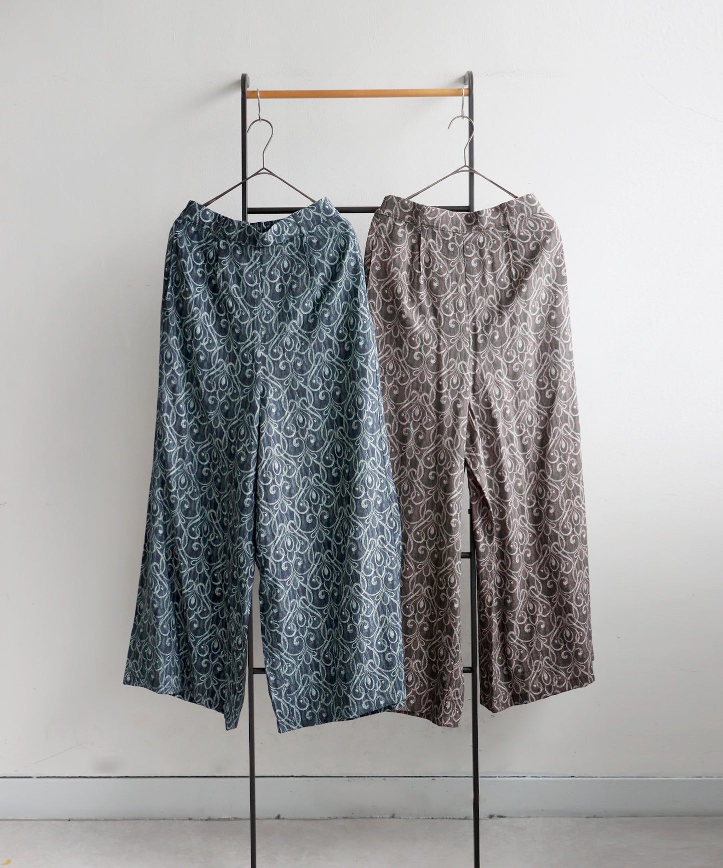 Ladies All-Over Pattern Pants