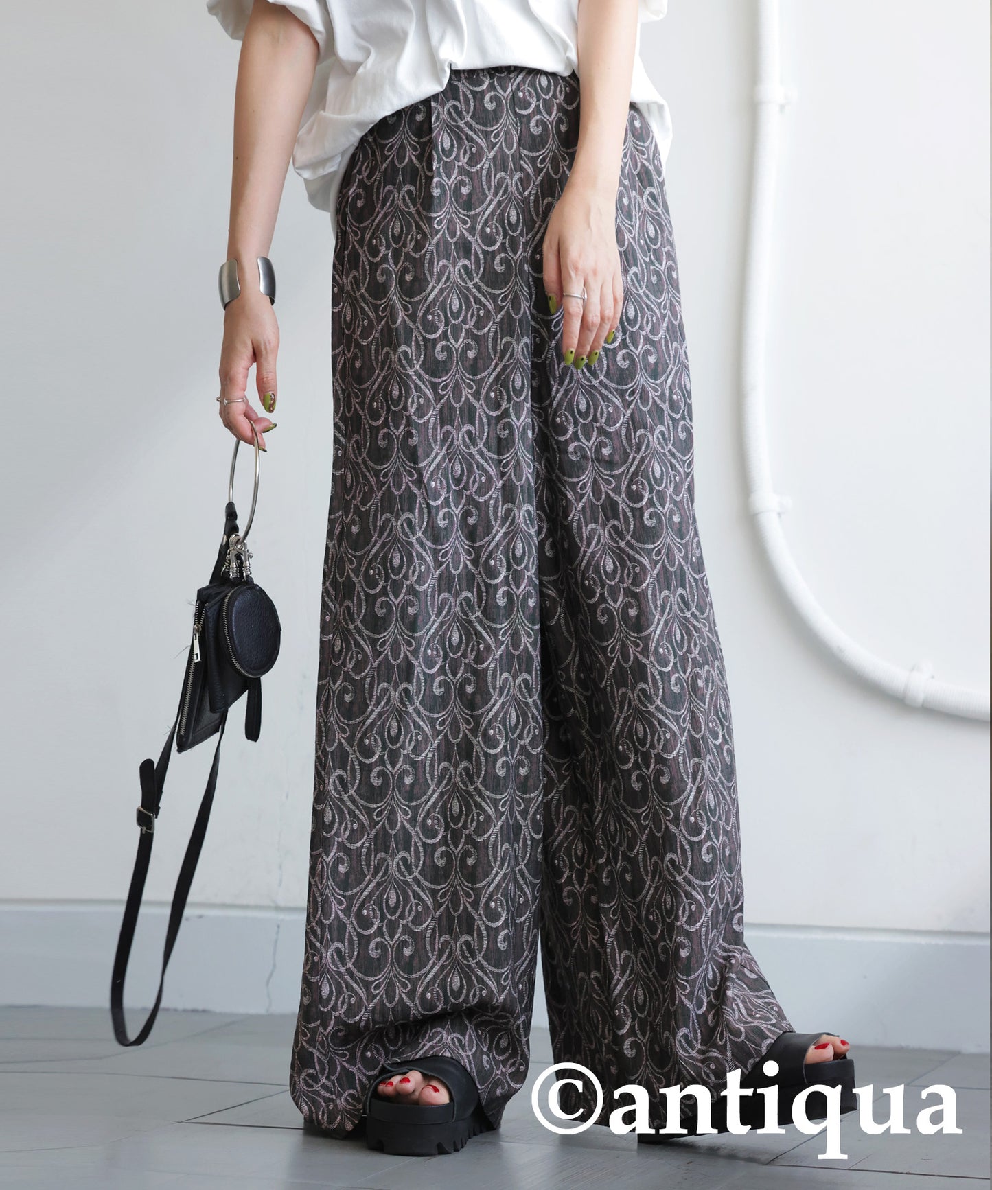 Ladies All-Over Pattern Pants