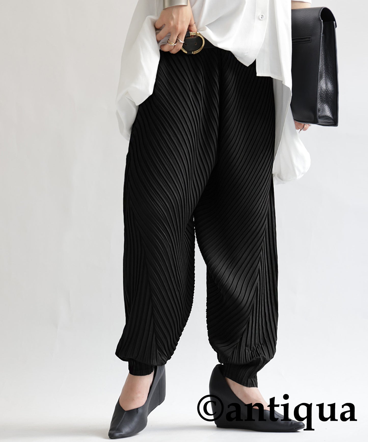 Pleated wide pants Ladies