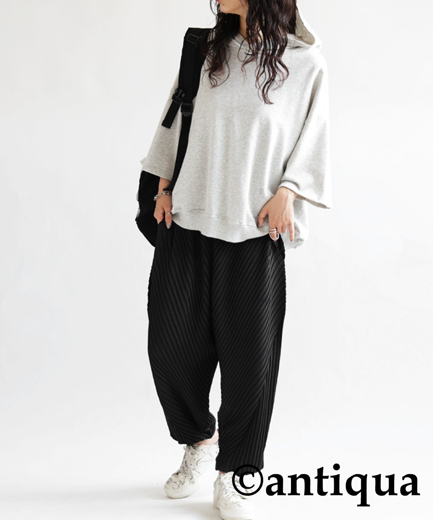 Pleated wide pants Ladies