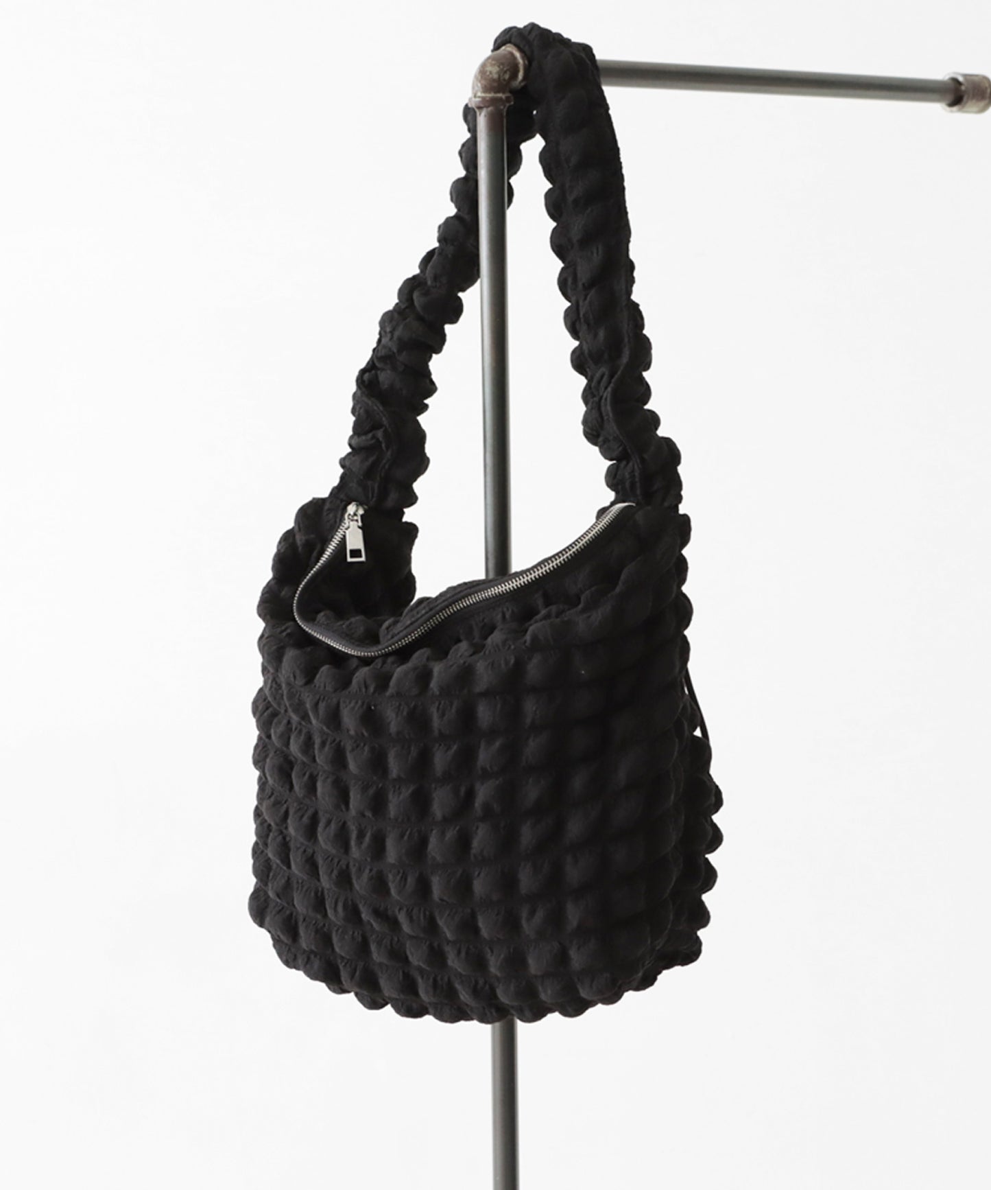 Bumpy fabric shoulder bag Ladies