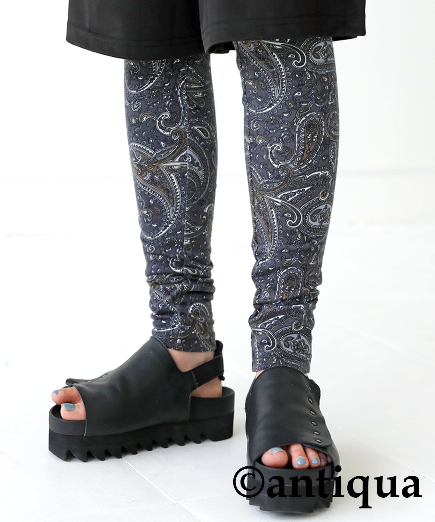 Paisley pattern leggings Ladies