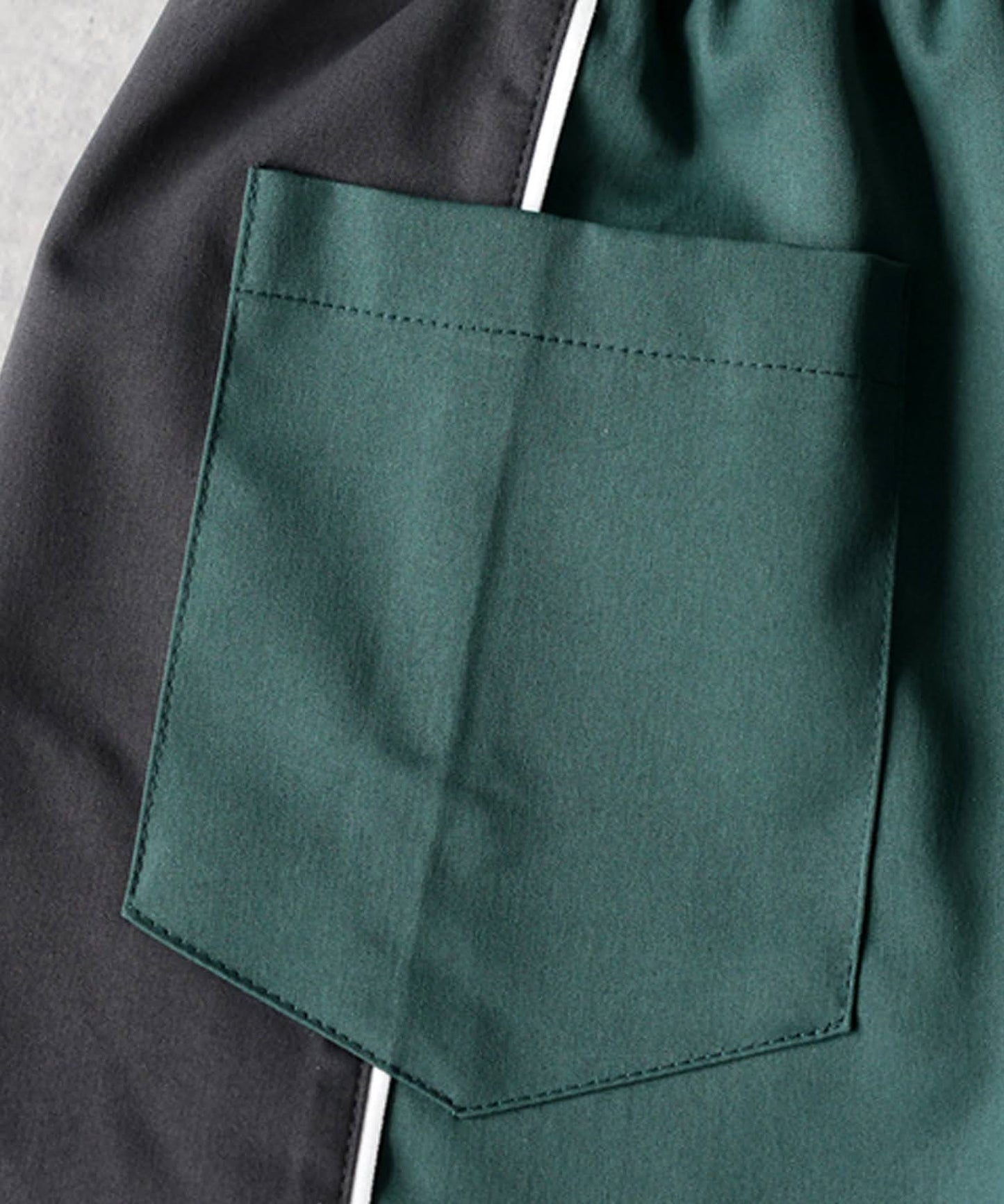 ANTIQUA GOLF×STCH Color-Blocked Piping Mini Skirt Ladies