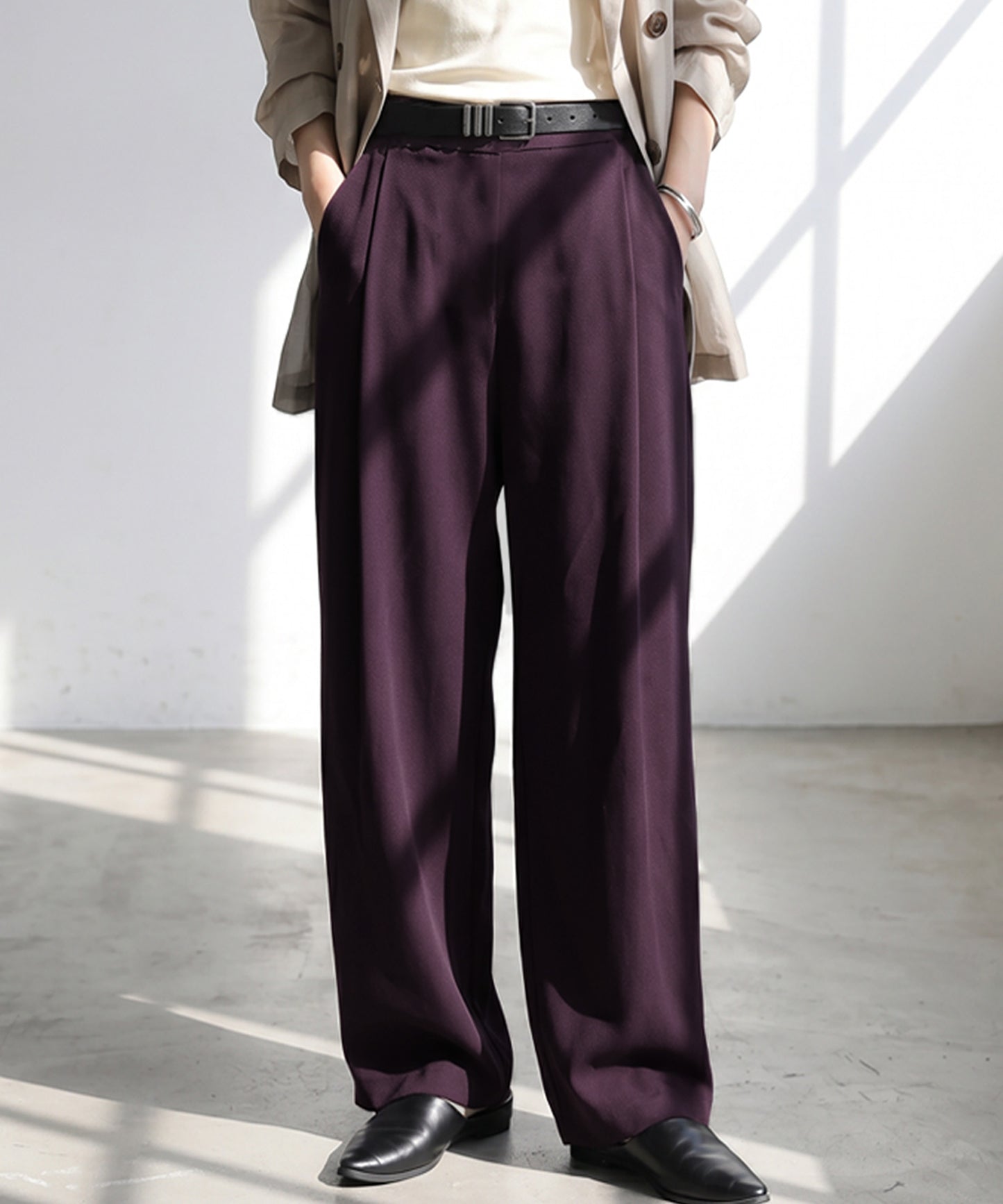 Stretch tapard pants Ladies Pants Bottoms