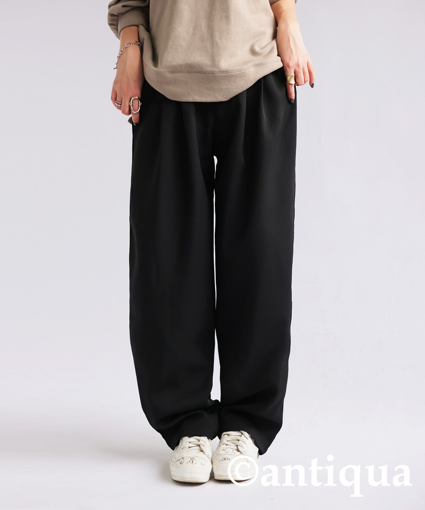 Tuck Tapard Pants Ladies