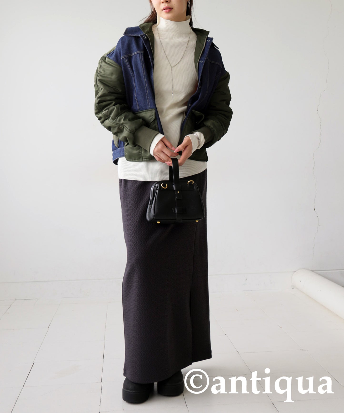 Single Color High Neck Heat Rib Innerwear Ladies