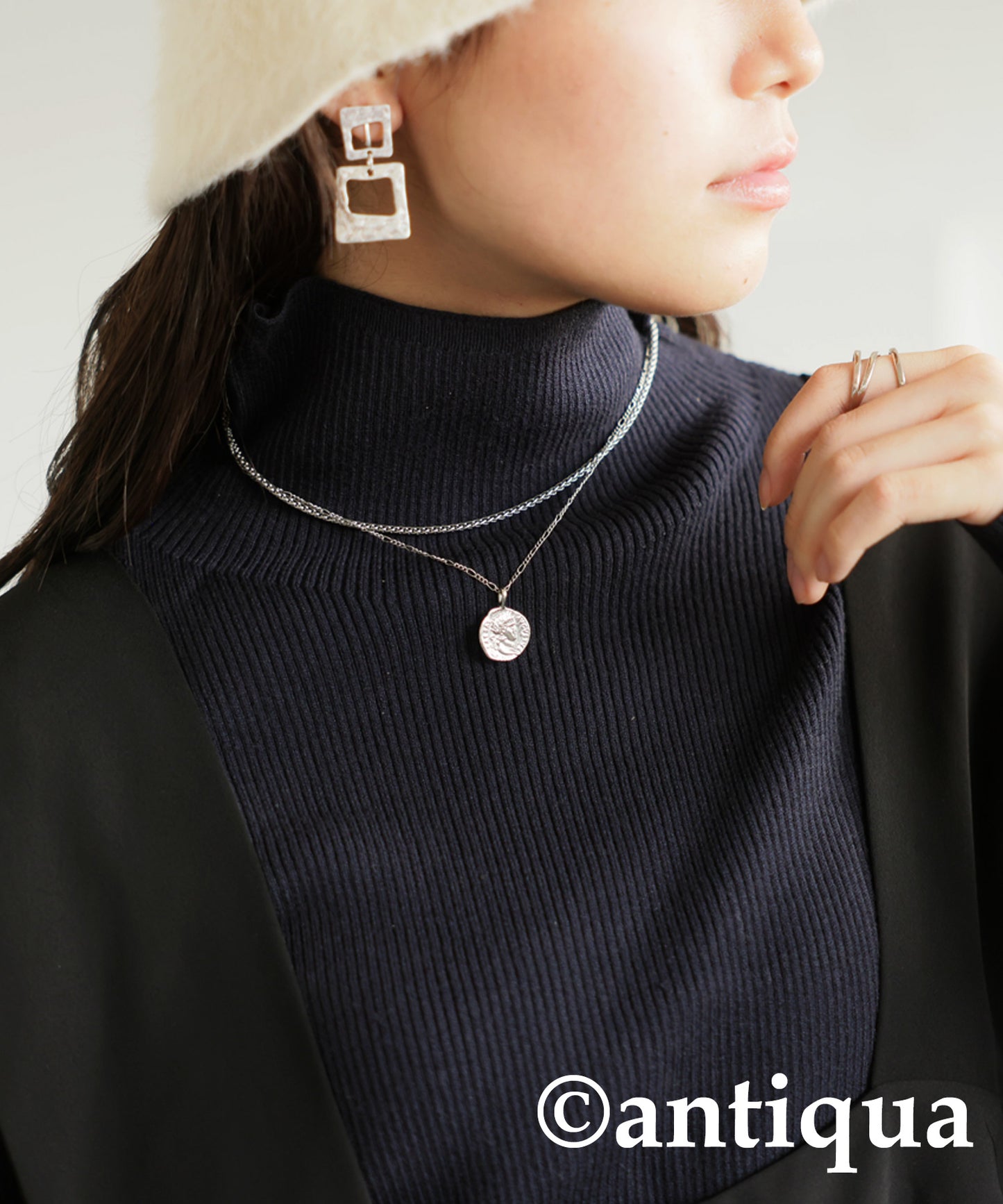 Single Color High Neck Heat Rib Innerwear Ladies