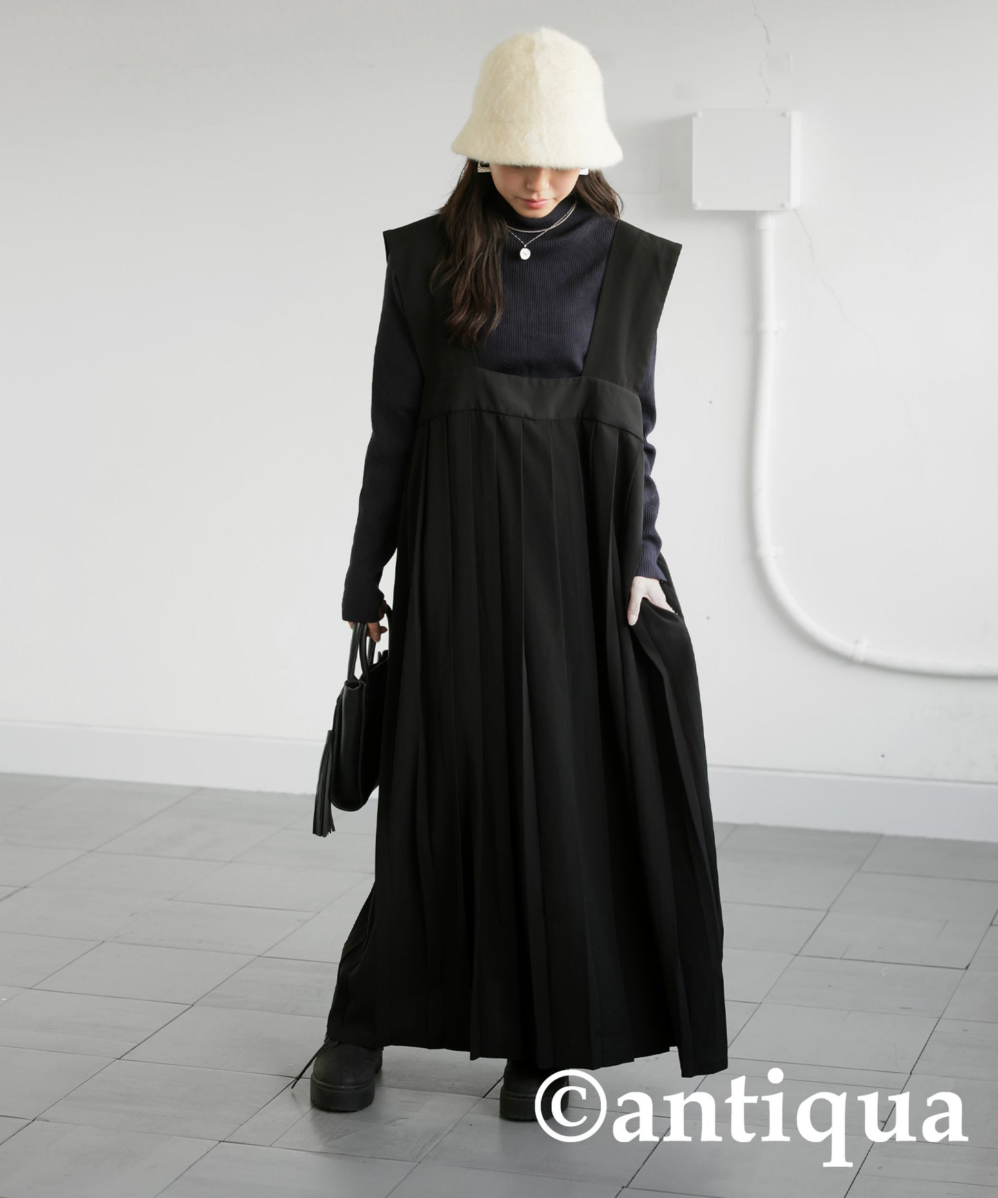 Single Color High Neck Heat Rib Innerwear Ladies