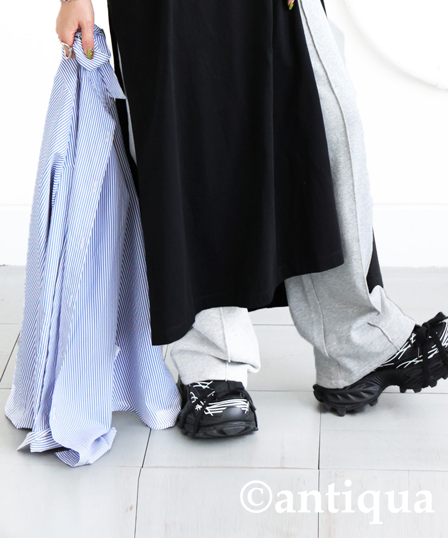 Ladies Photo Design Slit Dress