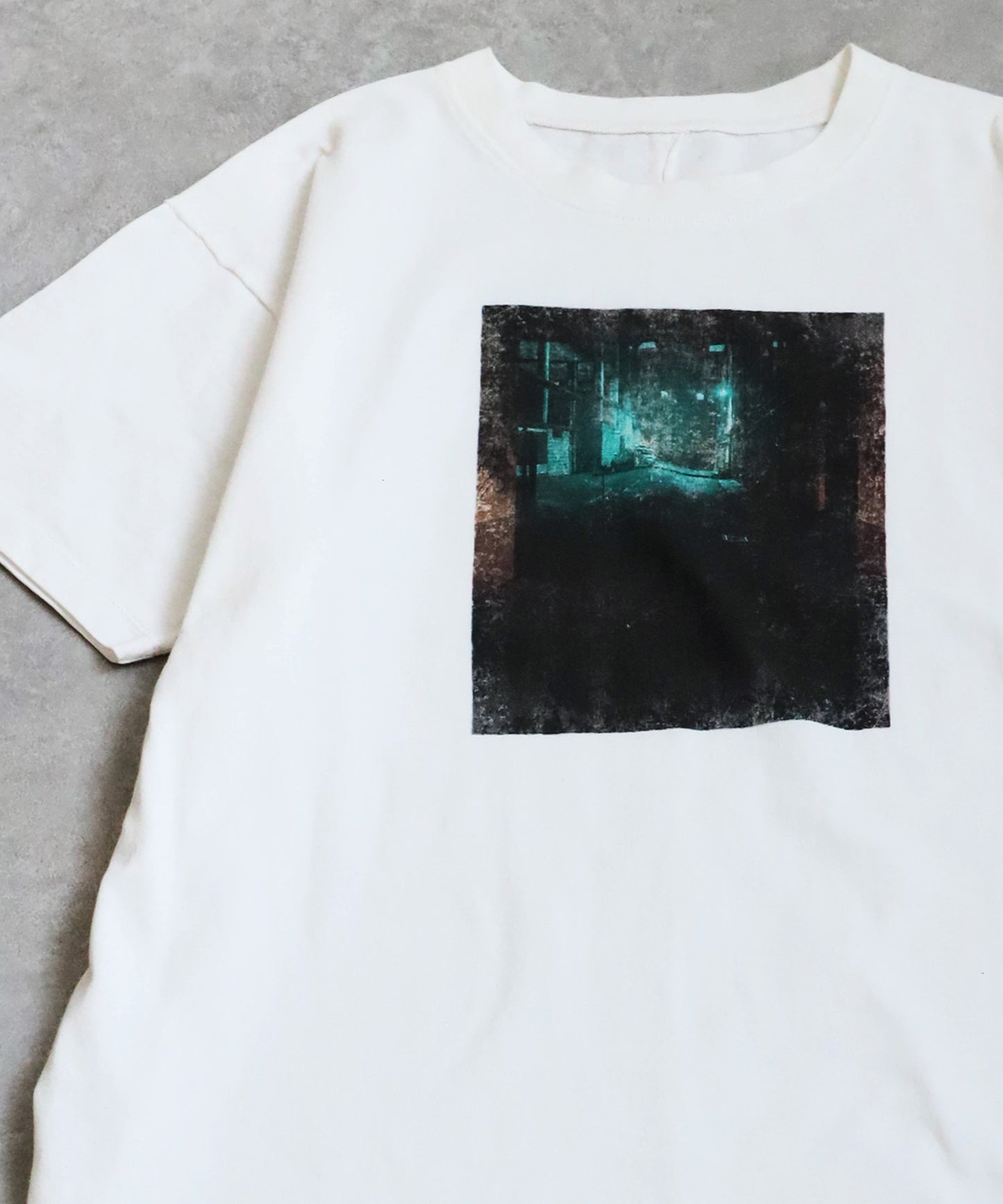 Ladies Photo Design Slit Dress