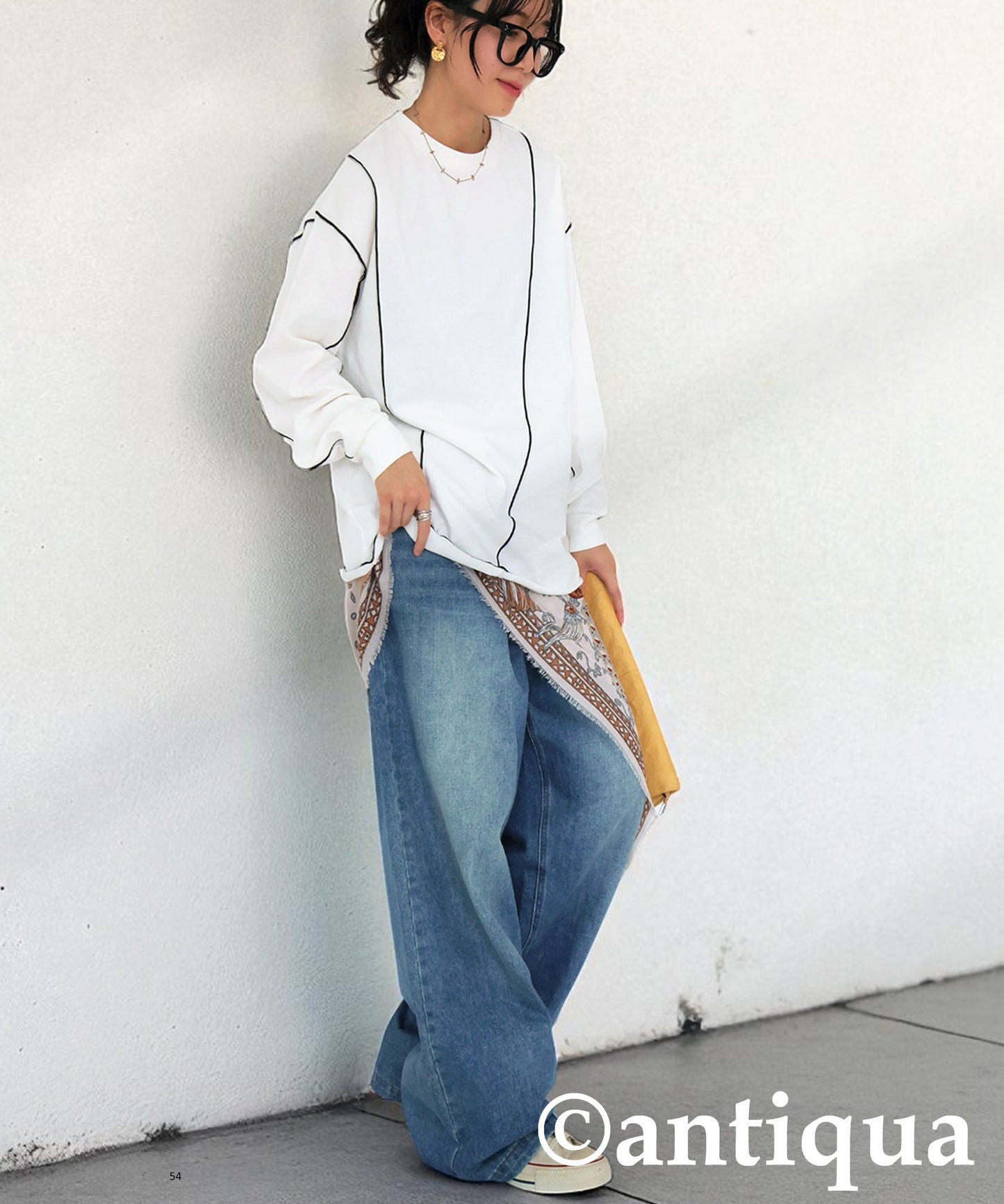 Color-Coordinated Mellow Stitch Long-Sleeved T-Shirt Ladies