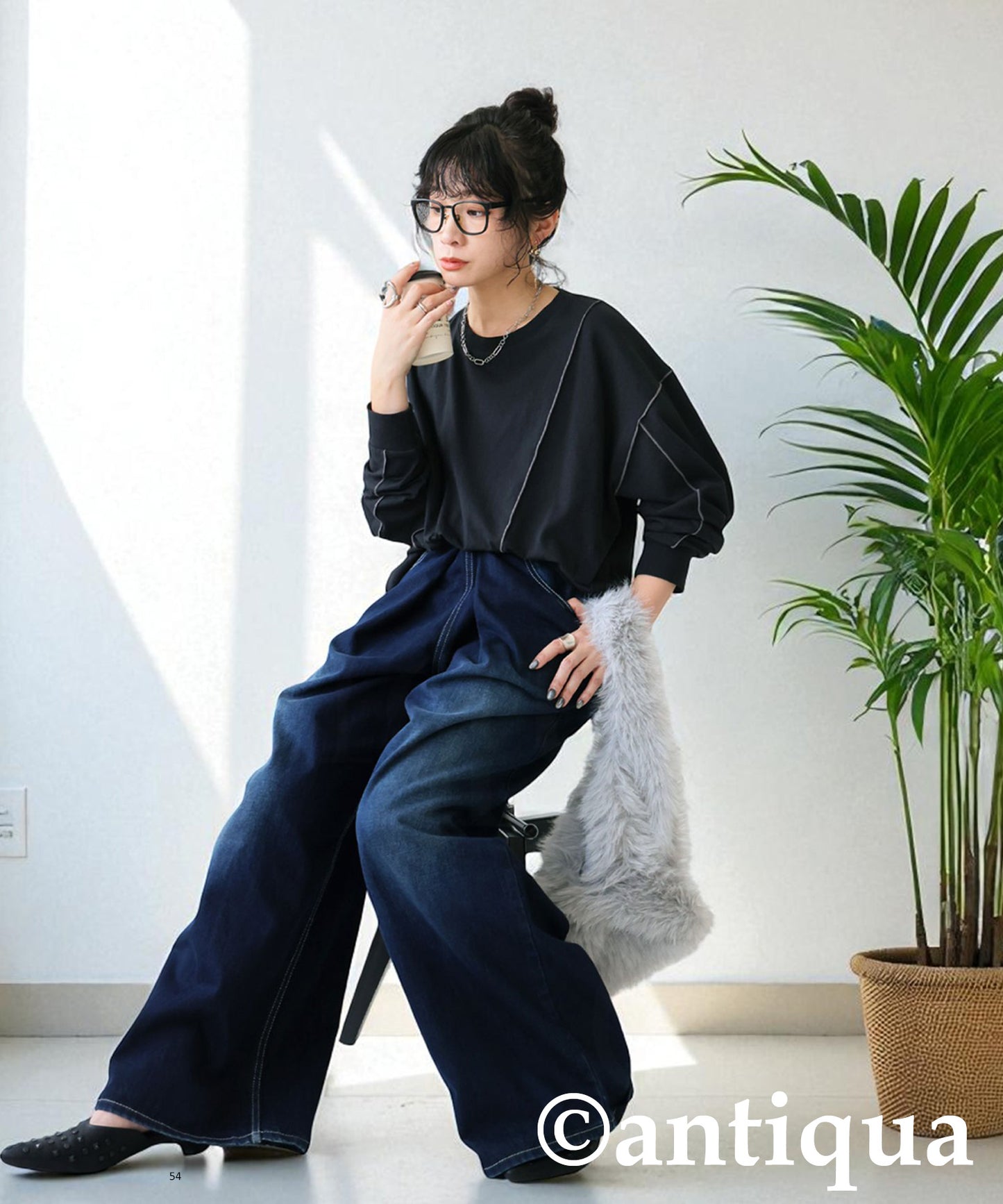 Color-Coordinated Mellow Stitch Long-Sleeved T-Shirt Ladies