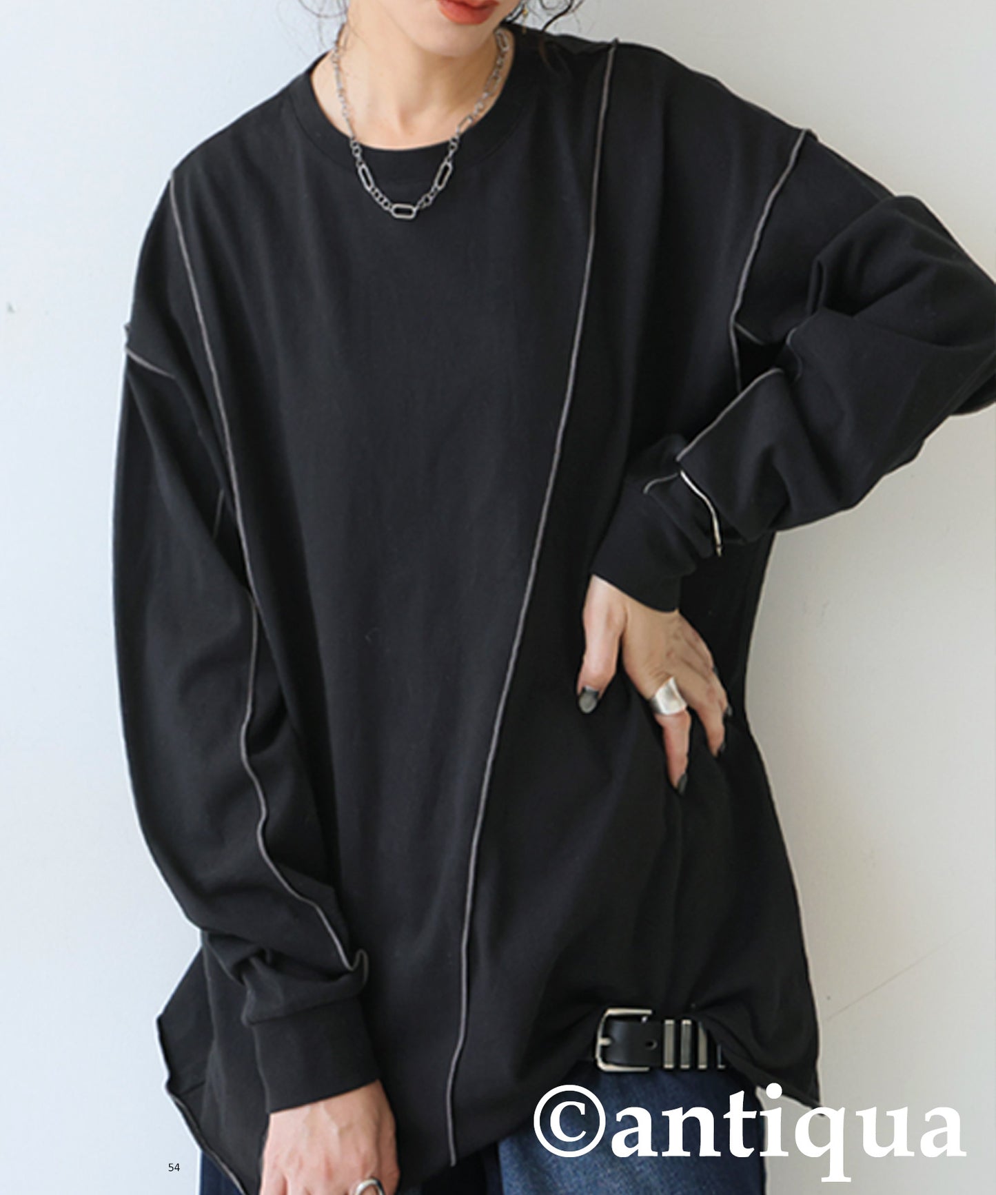 Color-Coordinated Mellow Stitch Long-Sleeved T-Shirt Ladies