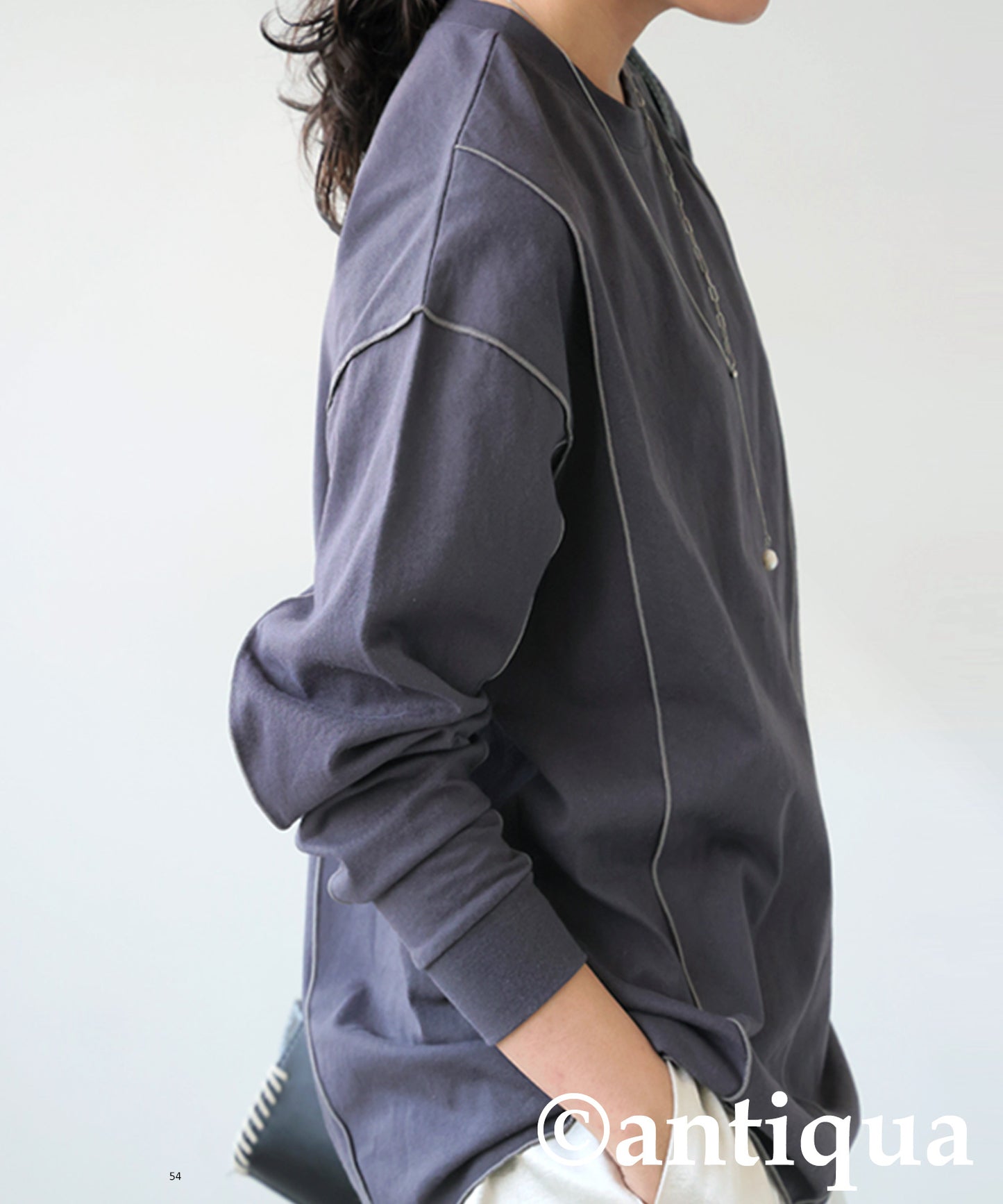 Color-Coordinated Mellow Stitch Long-Sleeved T-Shirt Ladies