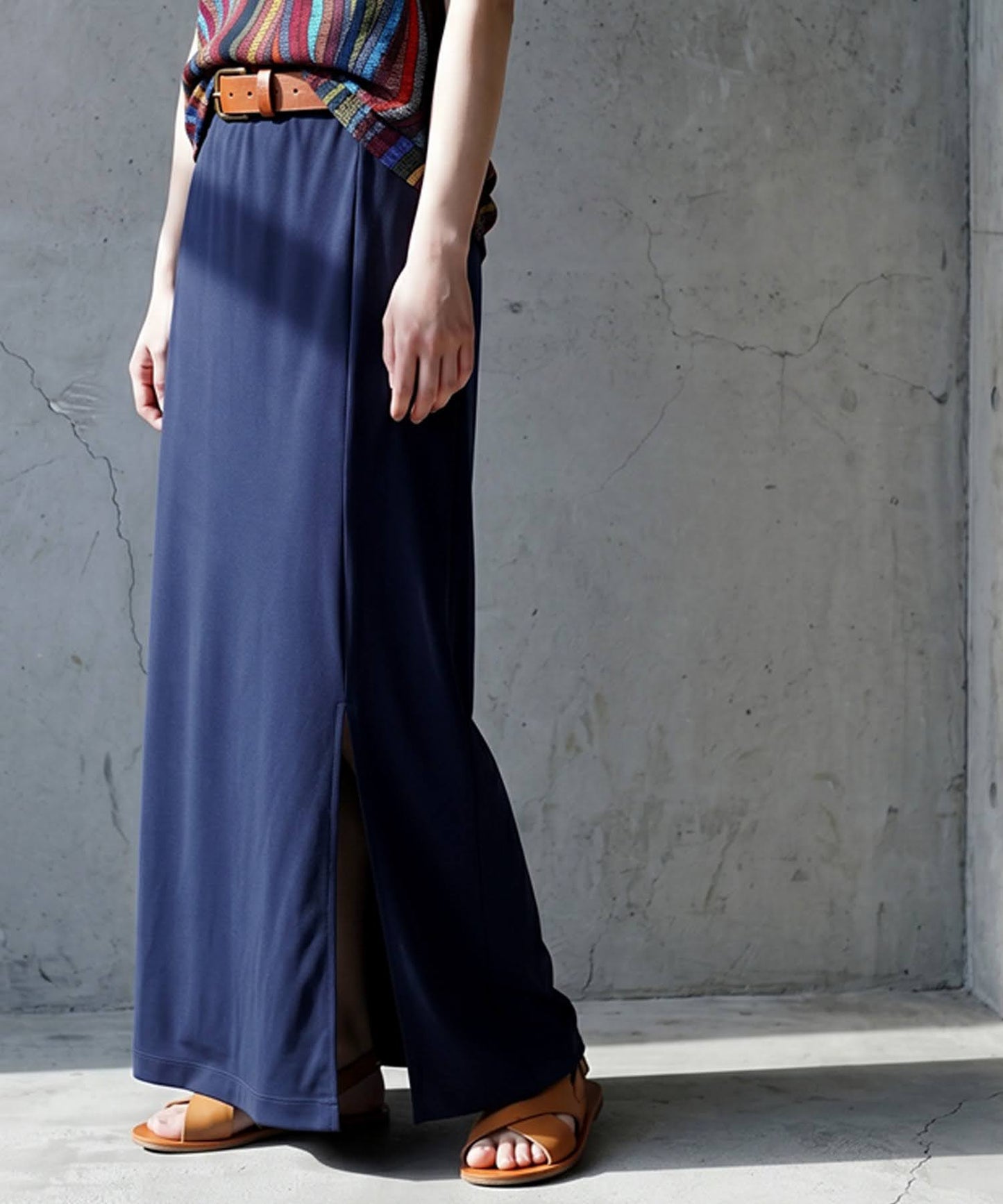 Cool-Touch Fabric, Slit-Front Tight Skirt Ladies