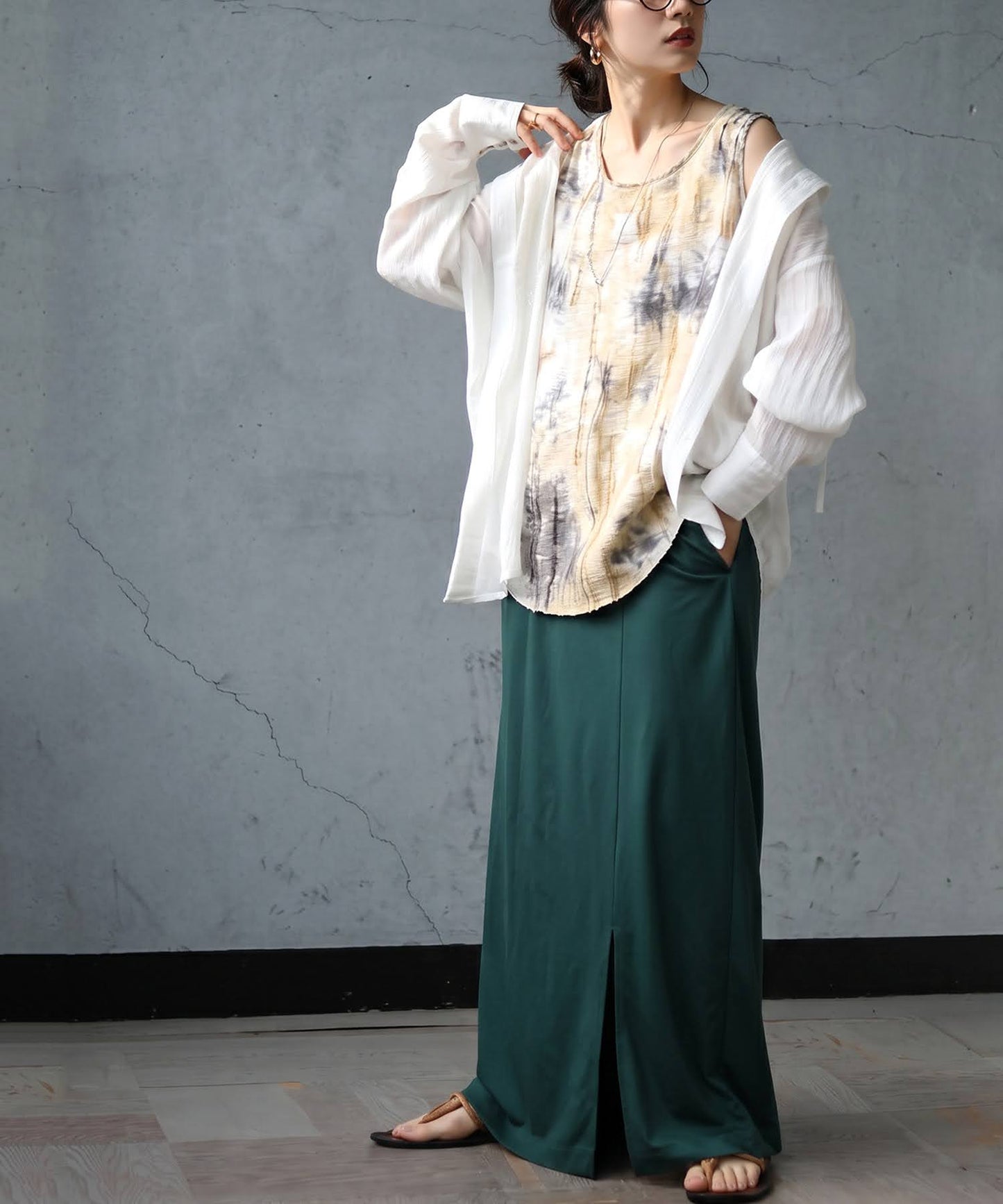 Cool-Touch Fabric, Slit-Front Tight Skirt Ladies