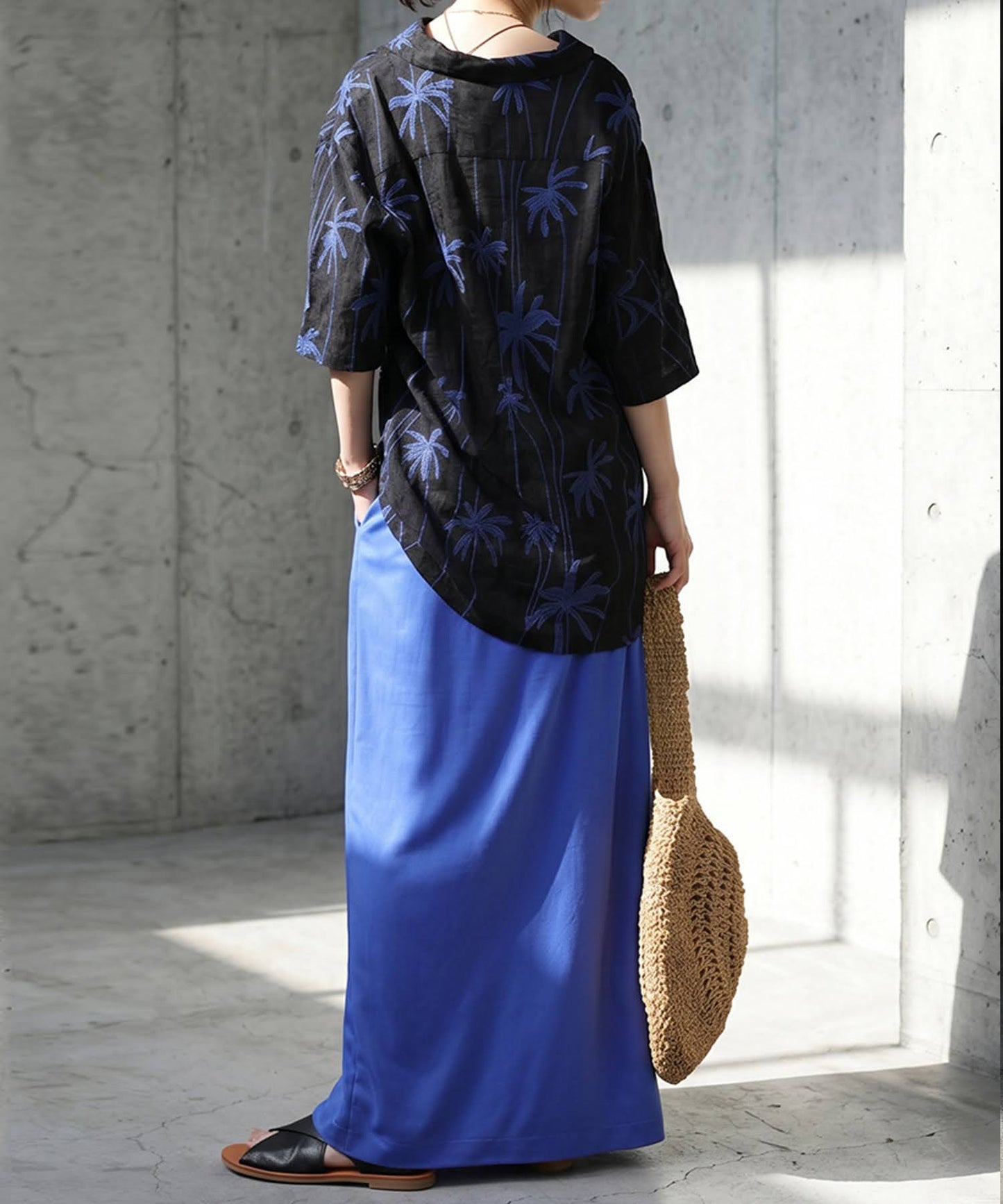 Cool-Touch Fabric, Slit-Front Tight Skirt Ladies