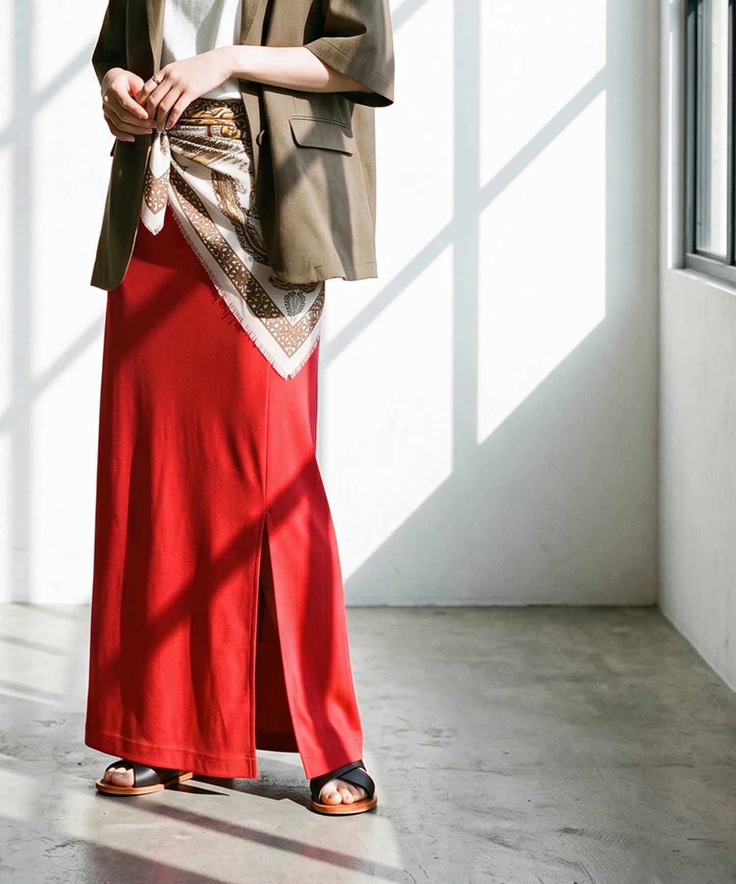 Cool-Touch Fabric, Slit-Front Tight Skirt Ladies