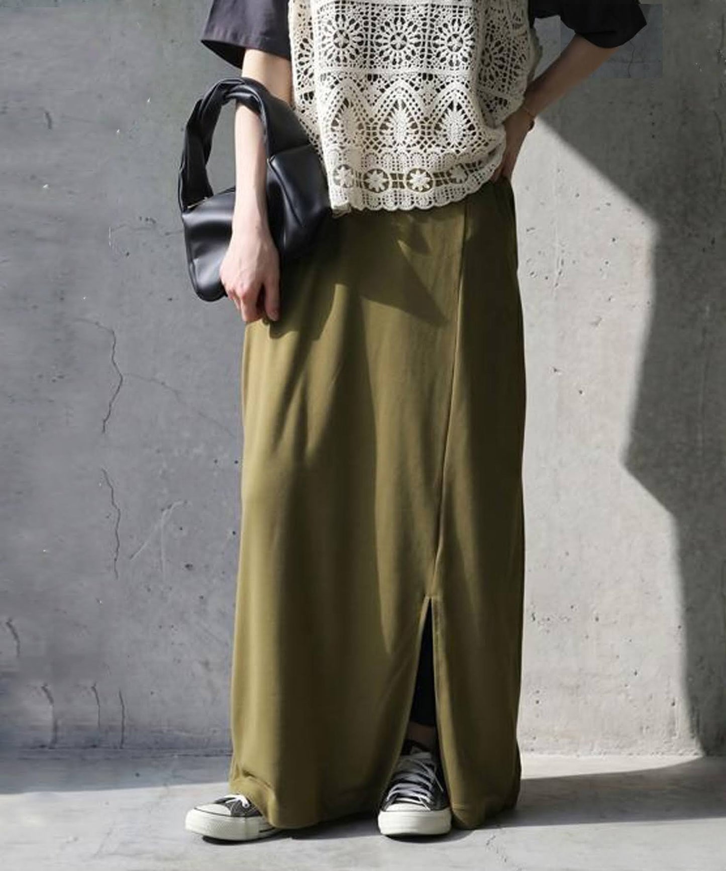 Cool-Touch Fabric, Slit-Front Tight Skirt Ladies