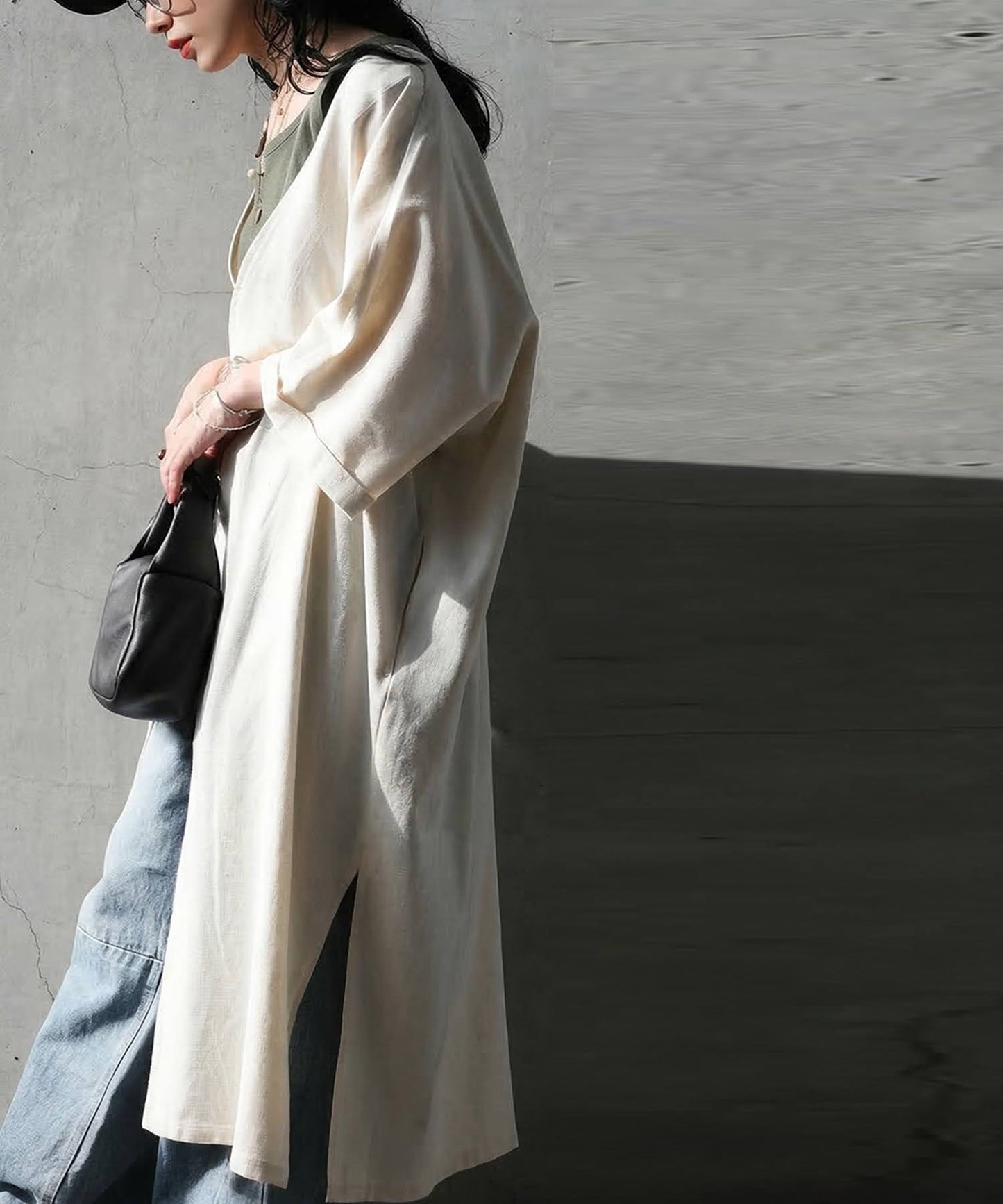 Linen-Like V-Neck Cardigan Ladies