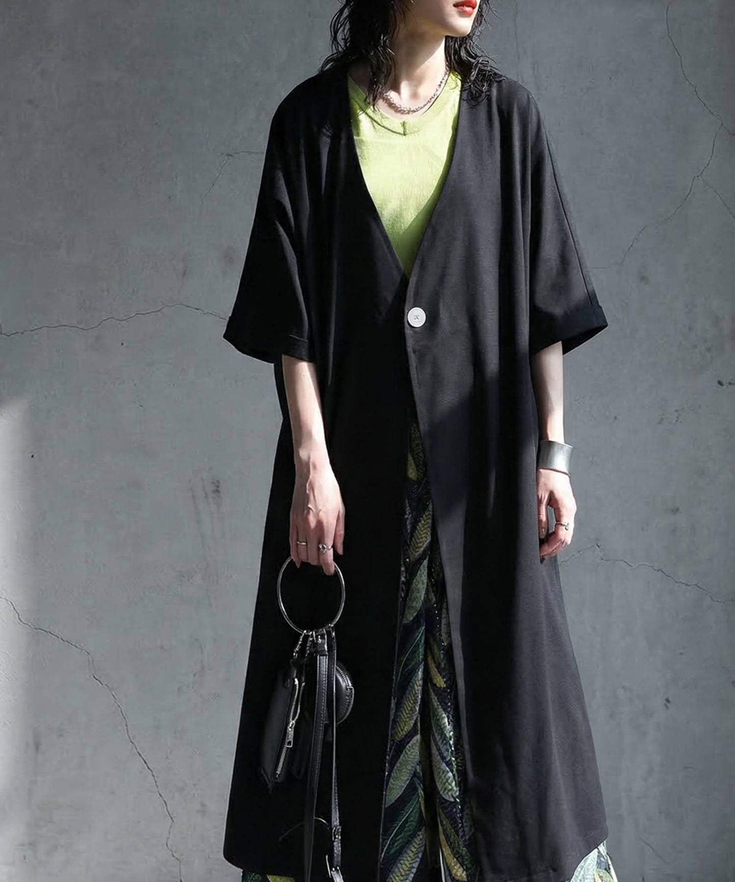 Linen-Like V-Neck Cardigan Ladies