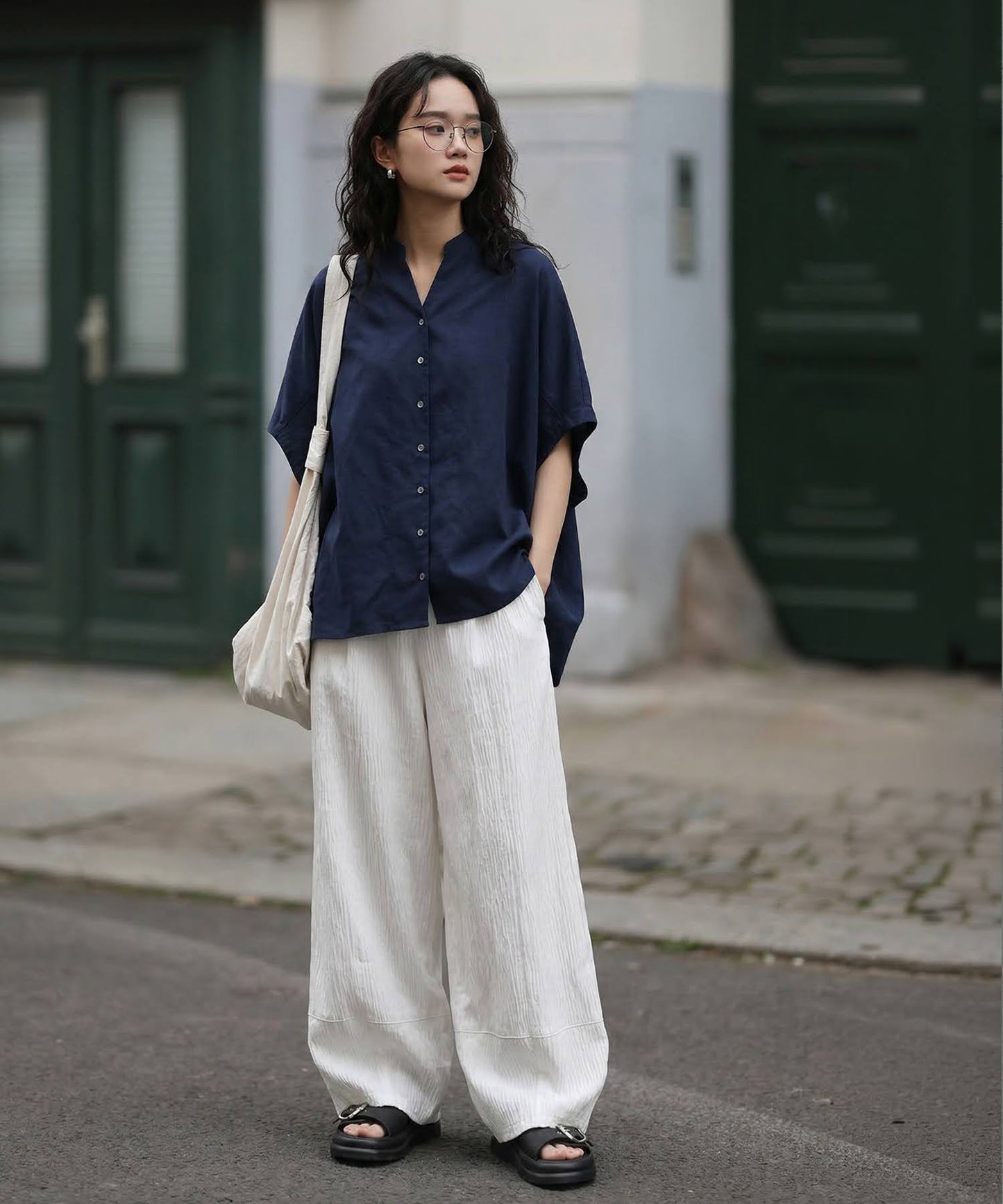 Keyhole Neckline Linen-Like Dolman Shirt Ladies