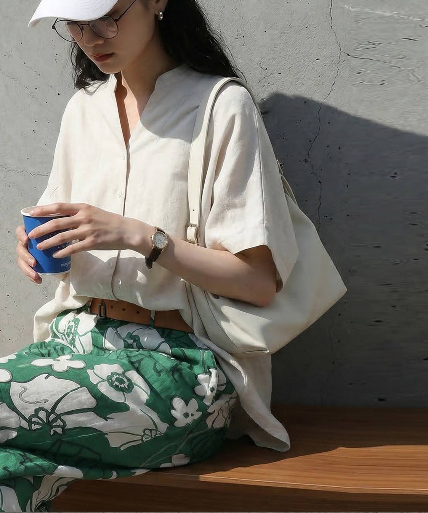 Keyhole Neckline Linen-Like Dolman Shirt Ladies