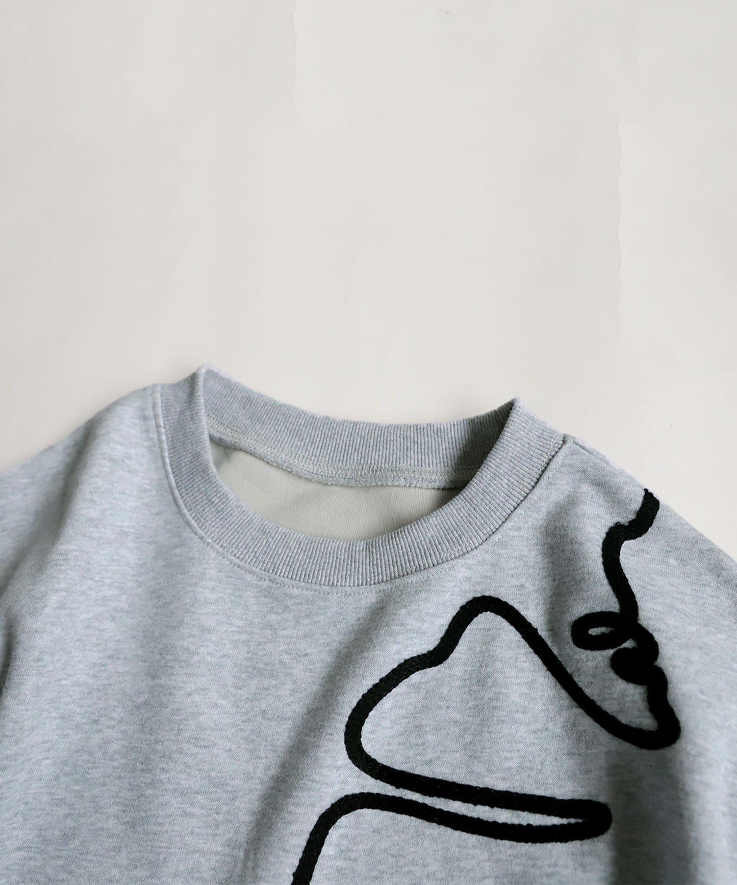 Line Short Sweatshirt Ladies