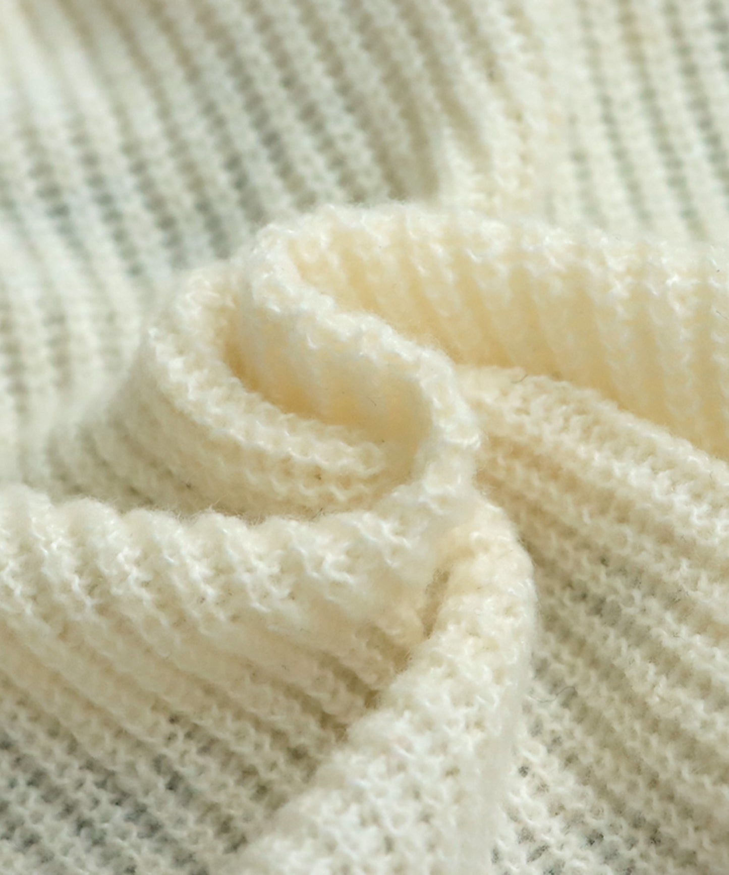 High Neck Knit Ladies