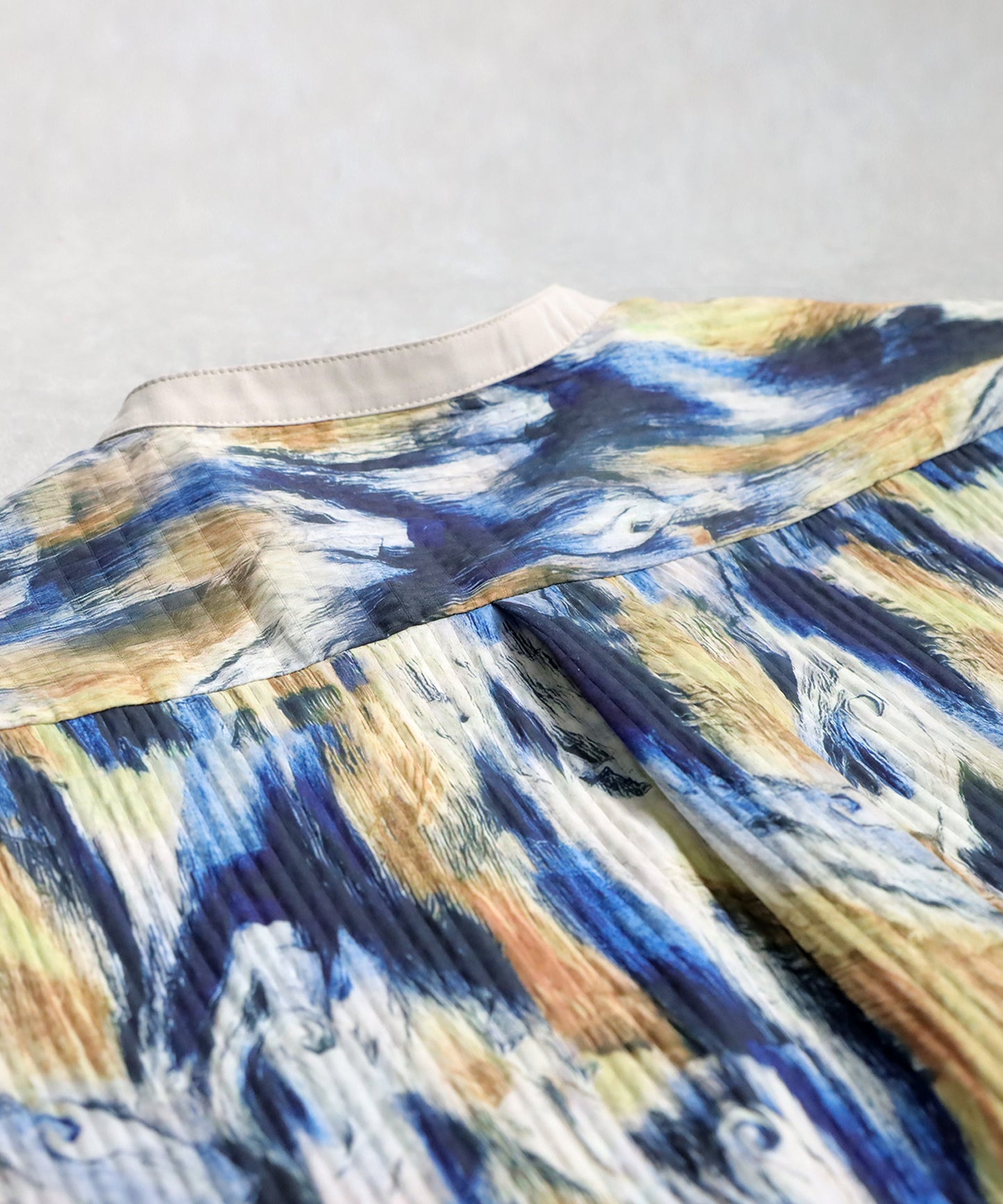 Nuance Pattern Shirt Ladies
