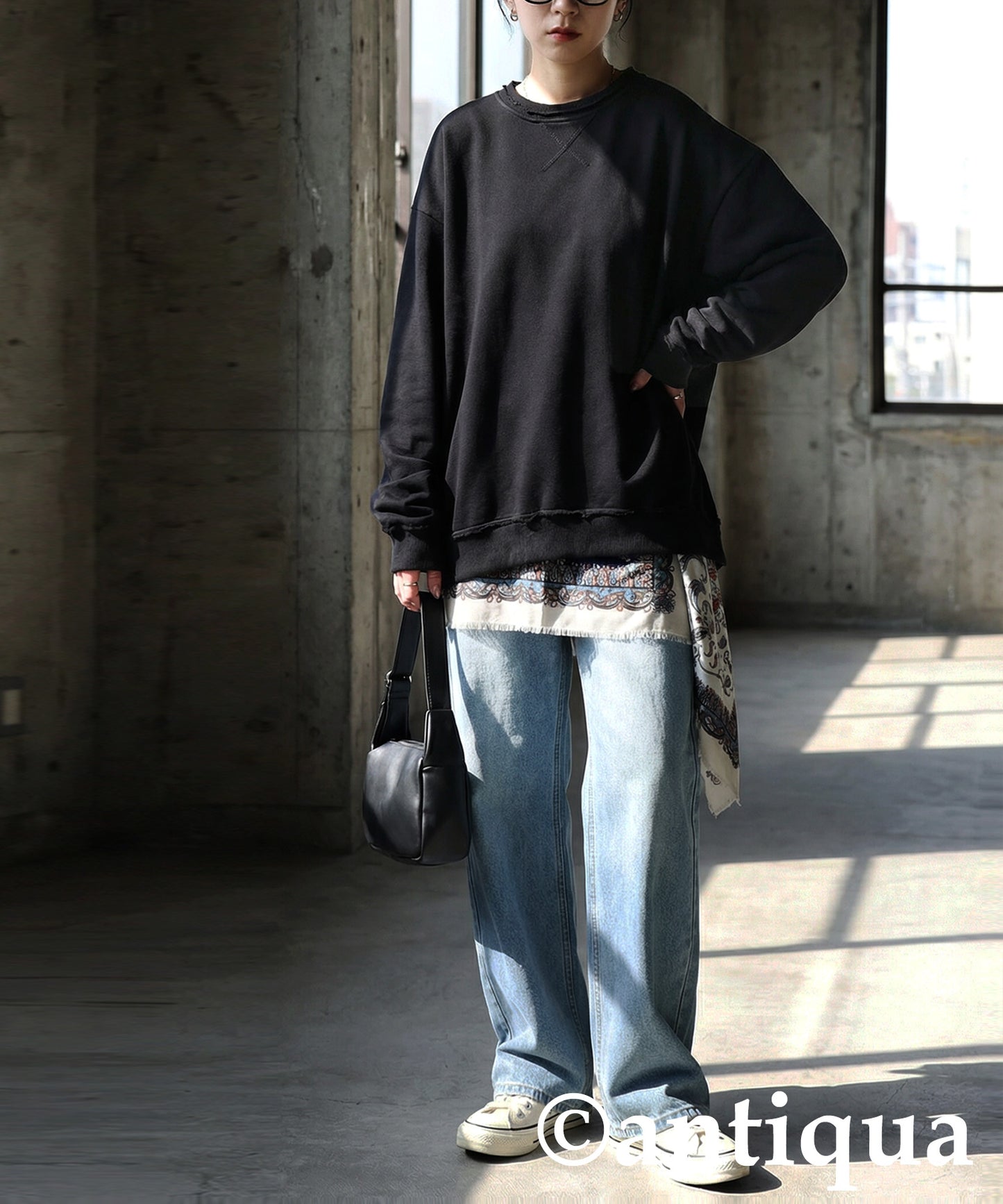 Raw-Edge Fleece Sweatshirt Ladies