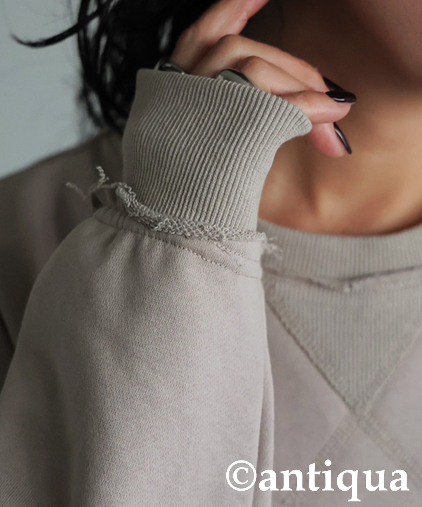 Raw-Edge Fleece Sweatshirt Ladies