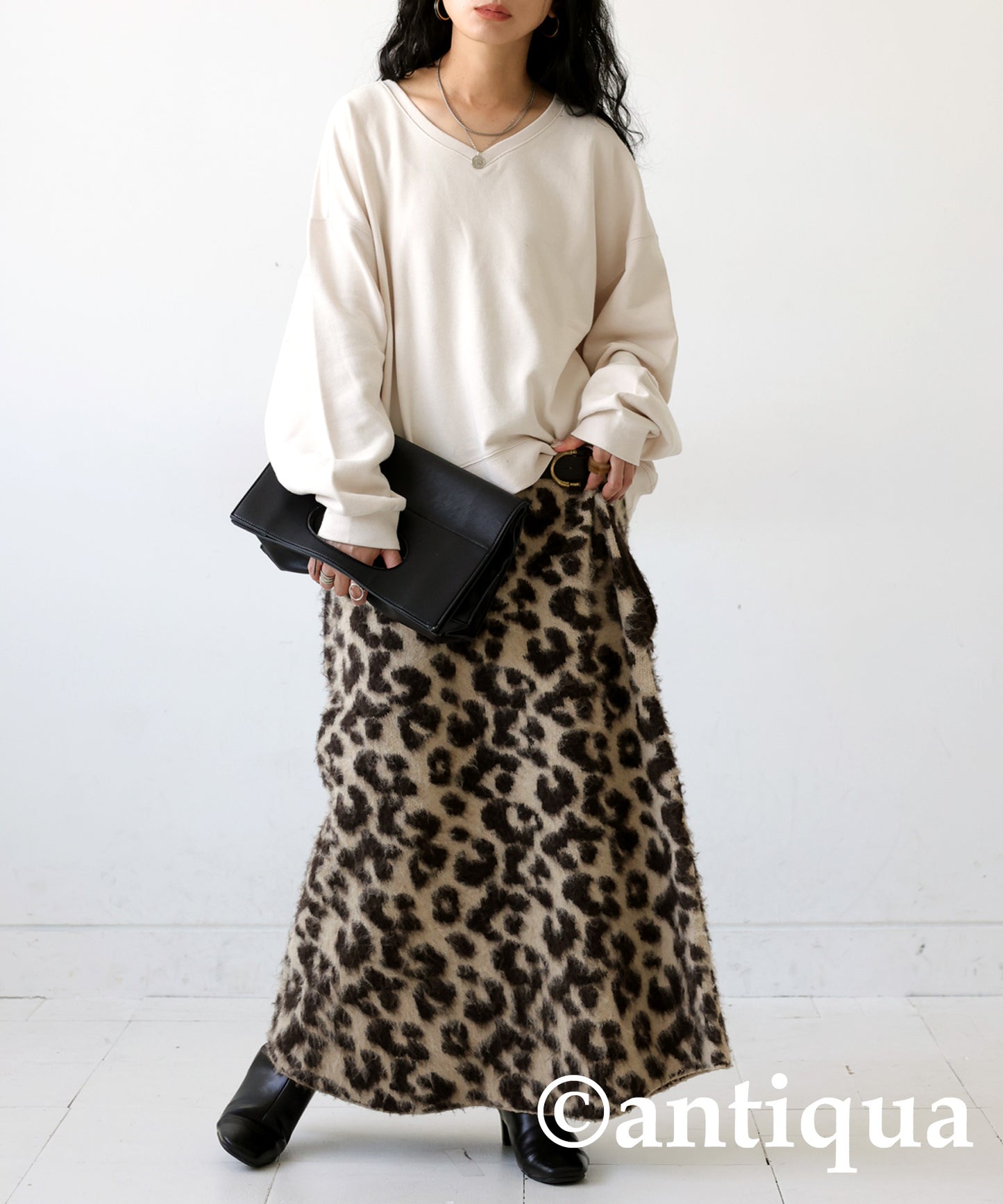 Animal pattern knit skirt Ladies