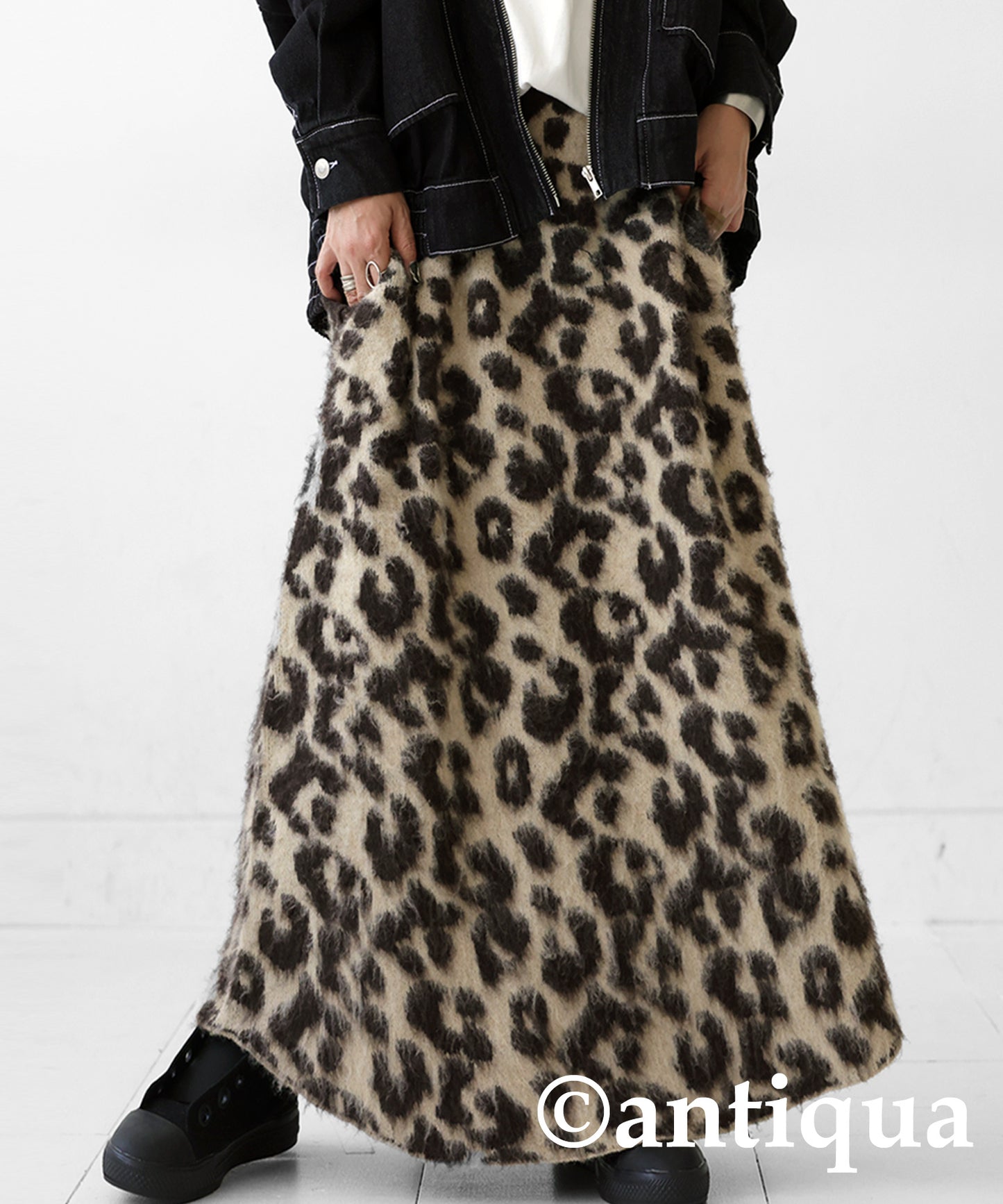 Animal pattern knit skirt Ladies