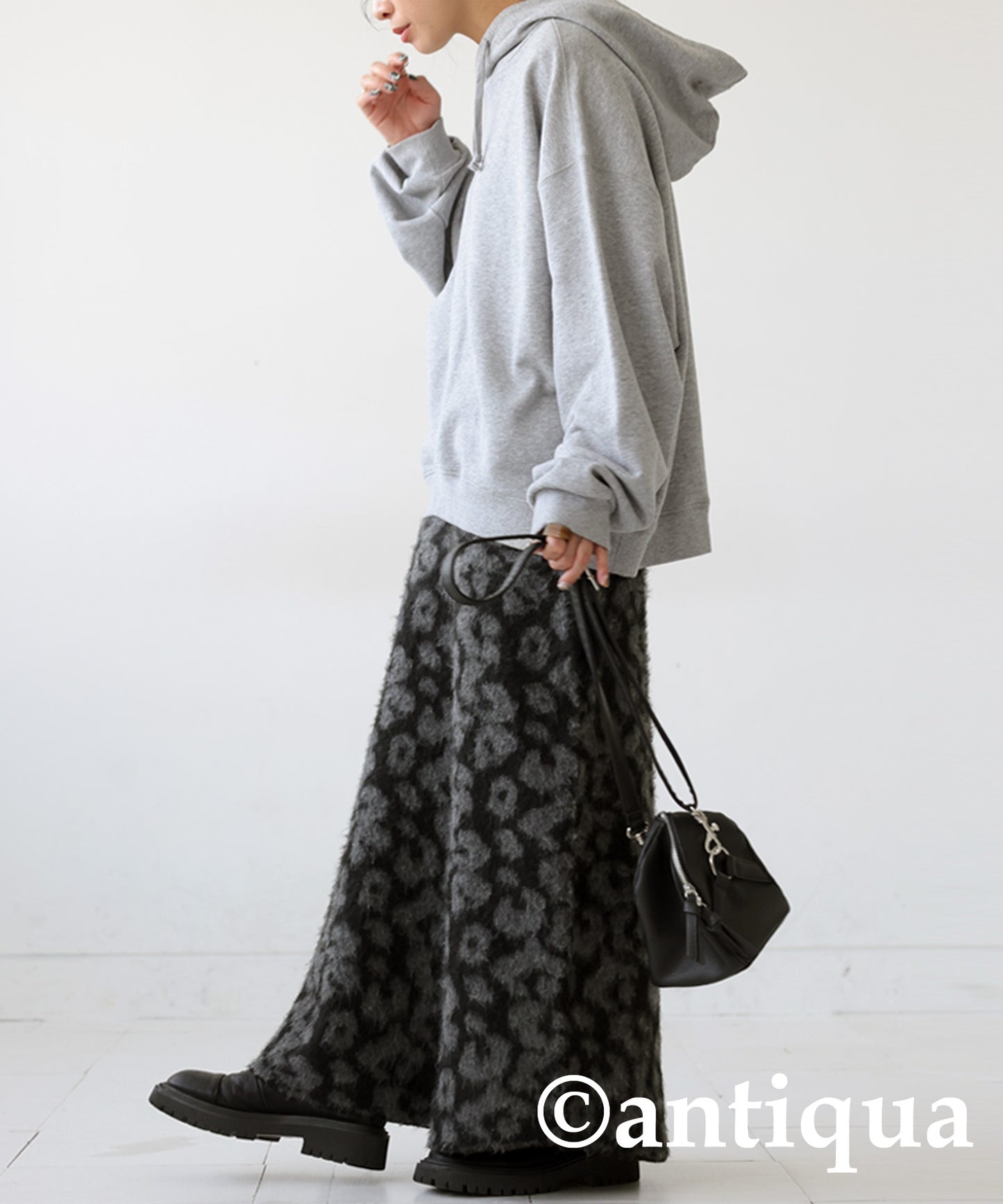 Animal pattern knit skirt Ladies