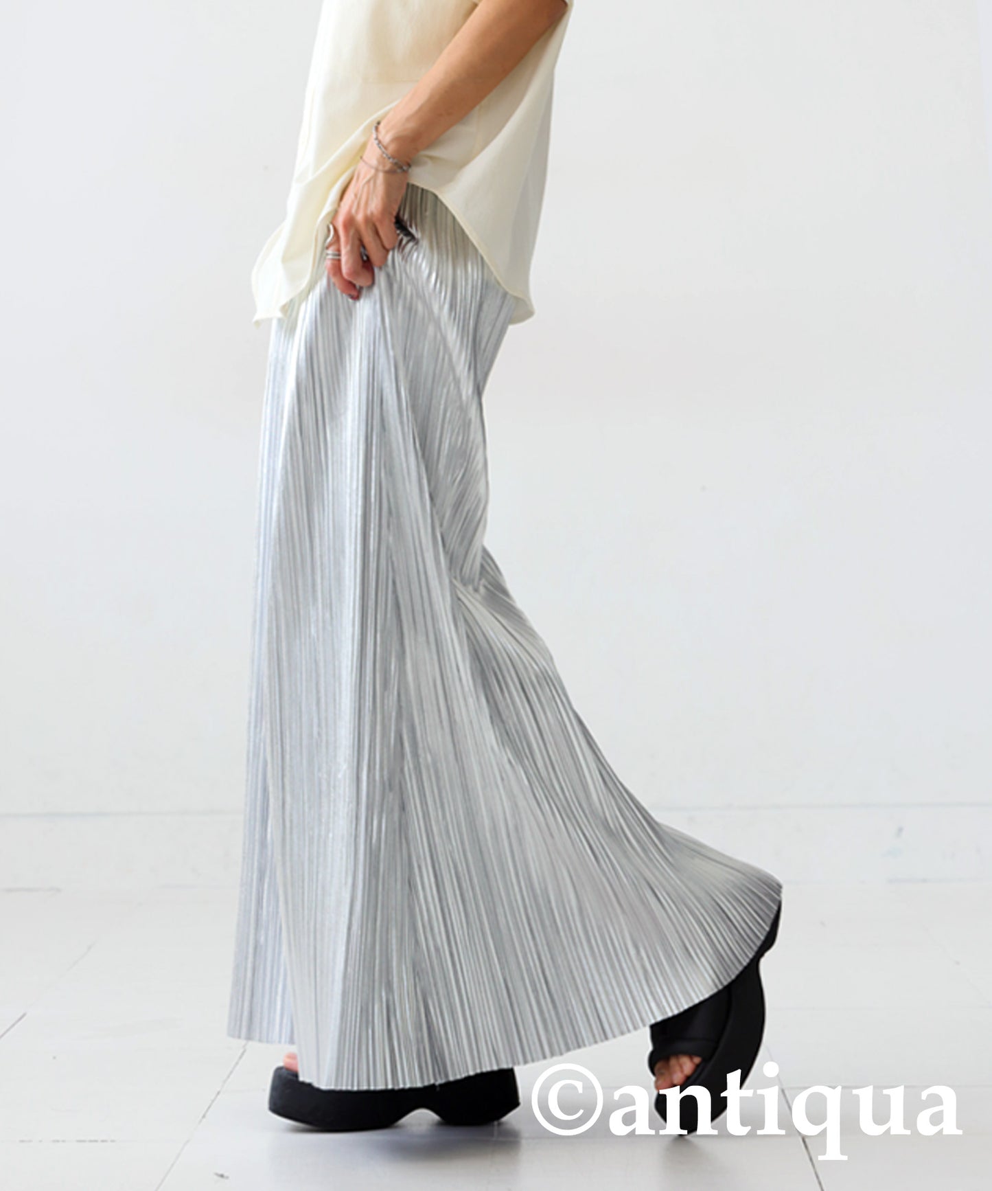 Silver Pleated Skirt Ladies