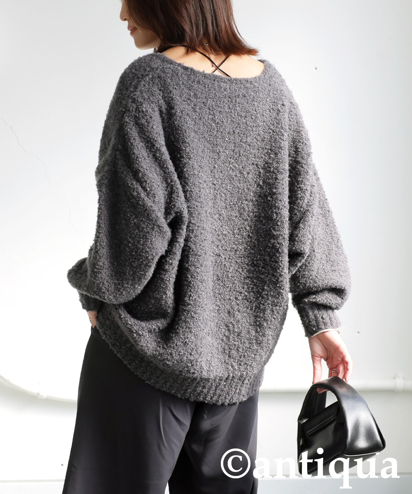 Bouclé V-Neck Knit Ladies