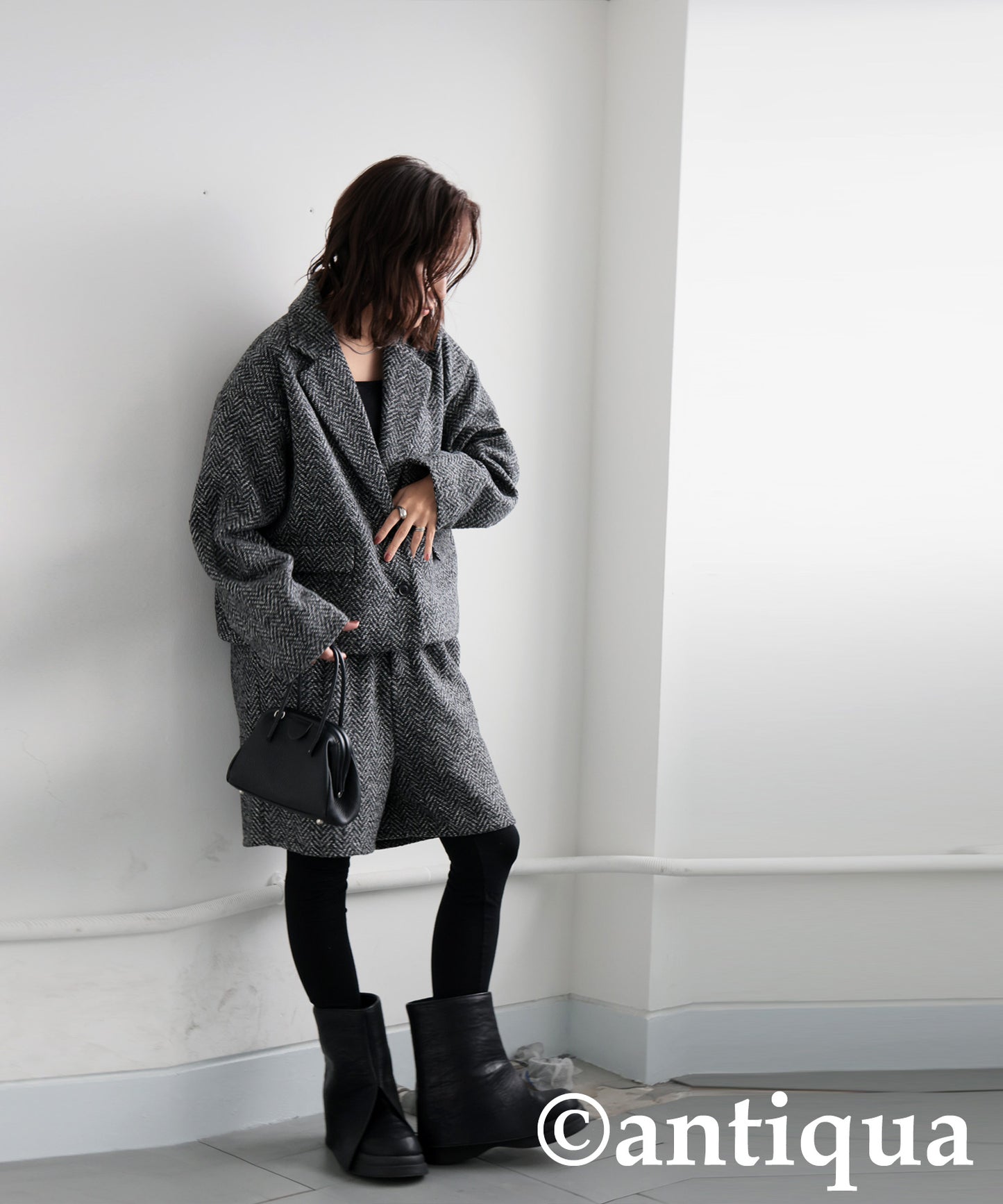Short Tweed Jacket Ladies