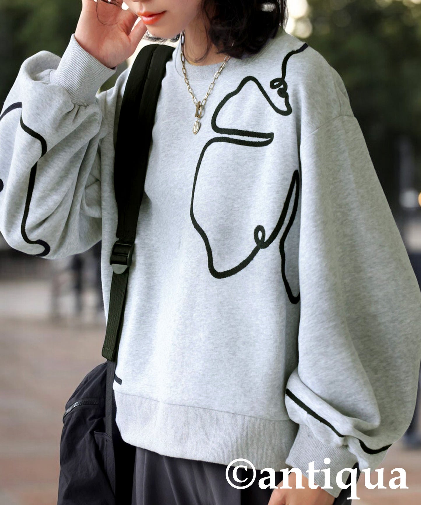 Line Short Sweatshirt Ladies