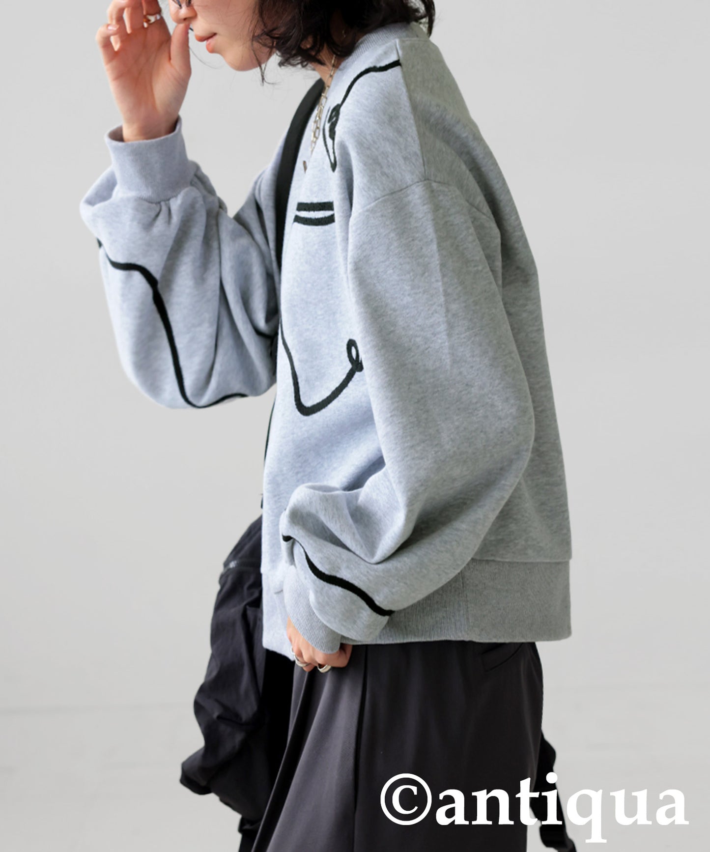 Line Short Sweatshirt Ladies